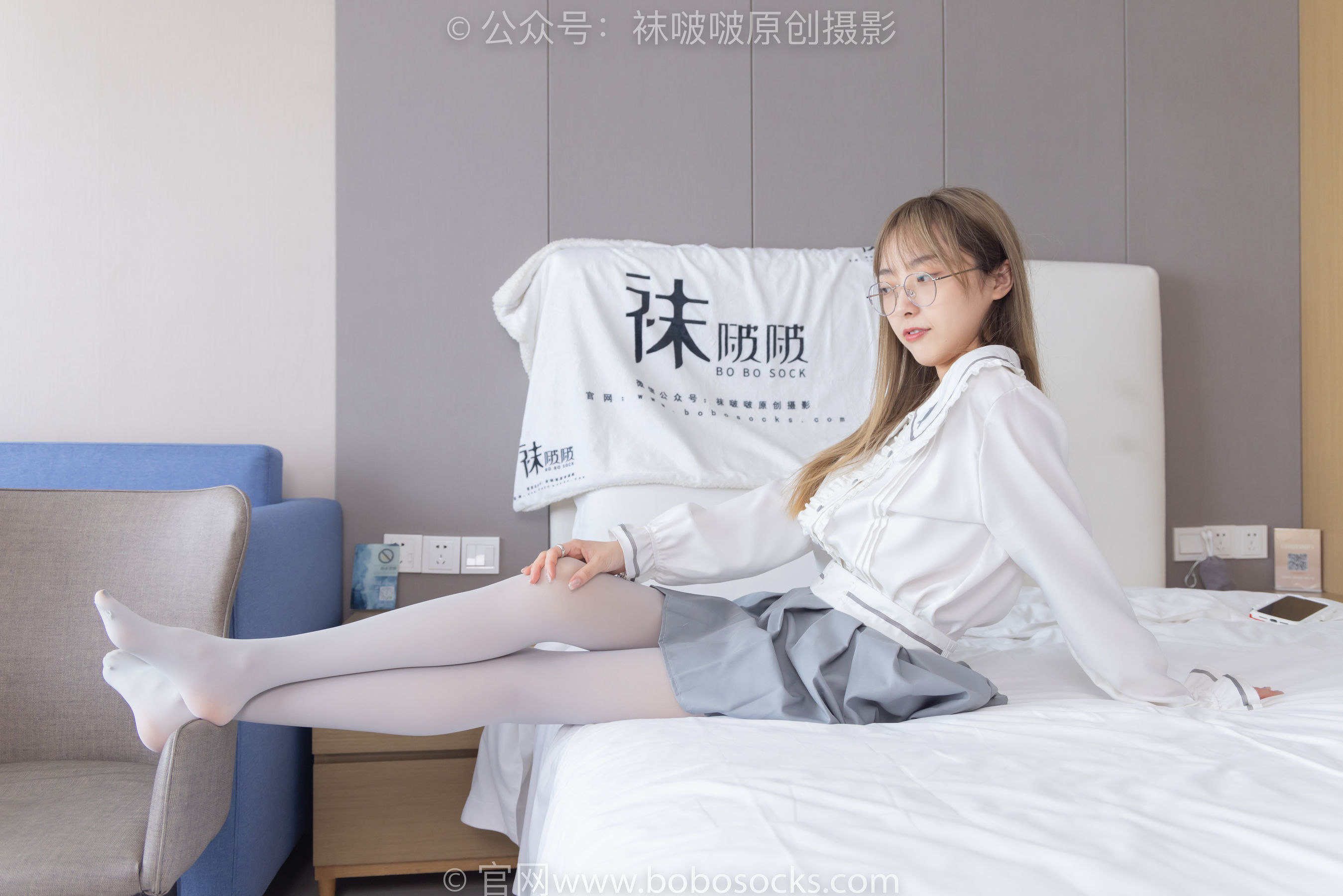 BoBoSocks袜啵啵 No.213 稚予 -黑皮鞋、厚灰丝