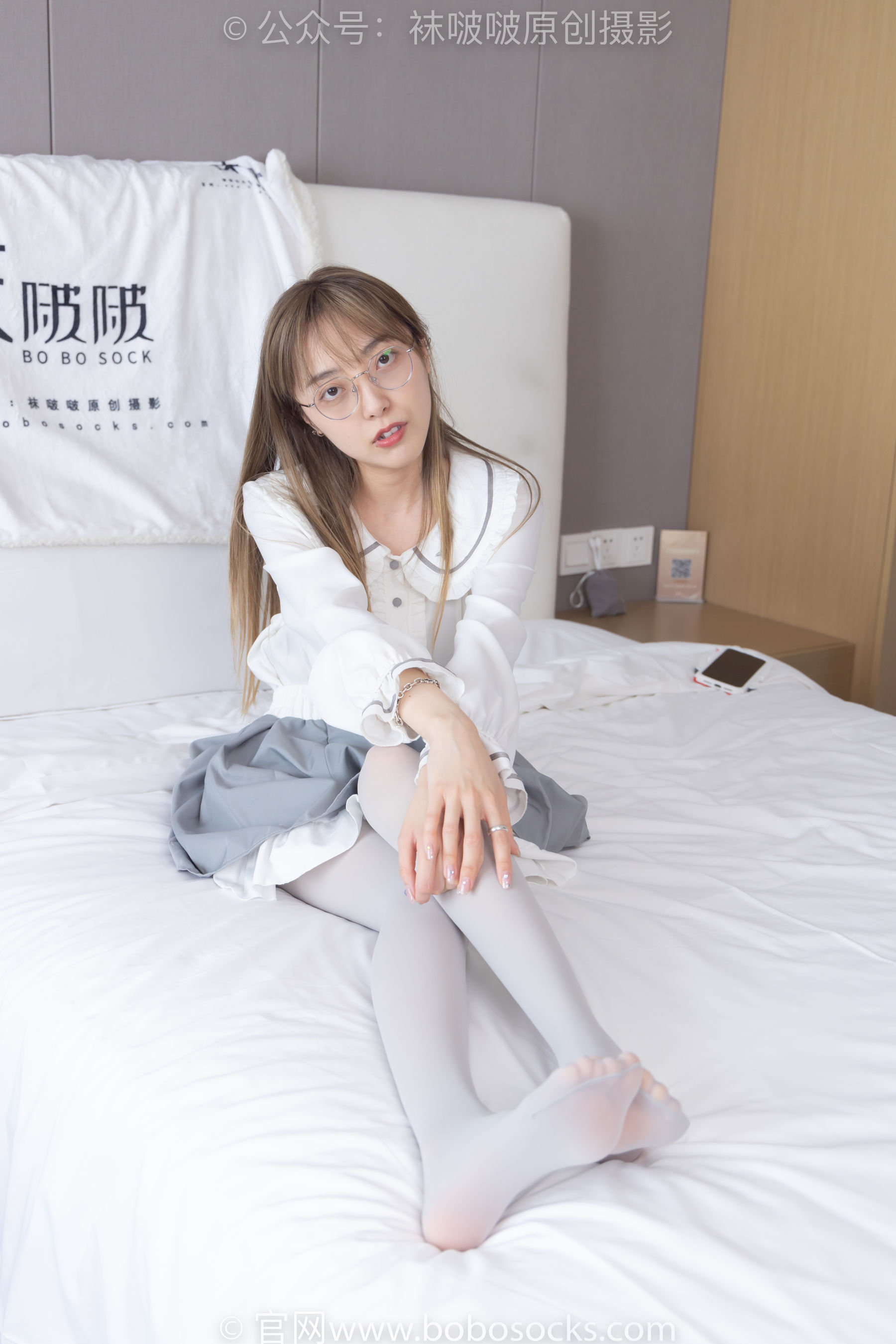 BoBoSocks袜啵啵 No.213 稚予 -黑皮鞋、厚灰丝