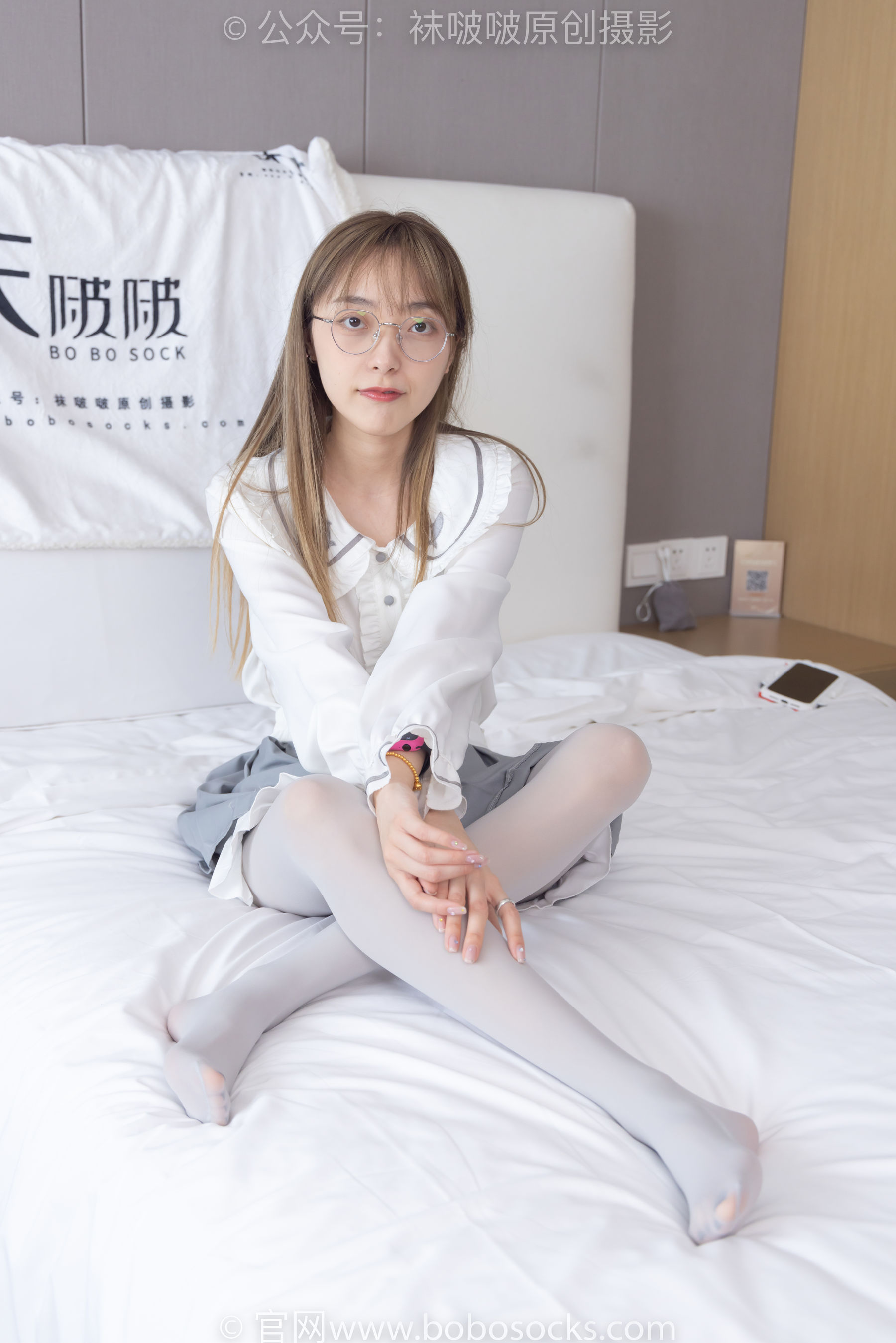 BoBoSocks袜啵啵 No.213 稚予 -黑皮鞋、厚灰丝