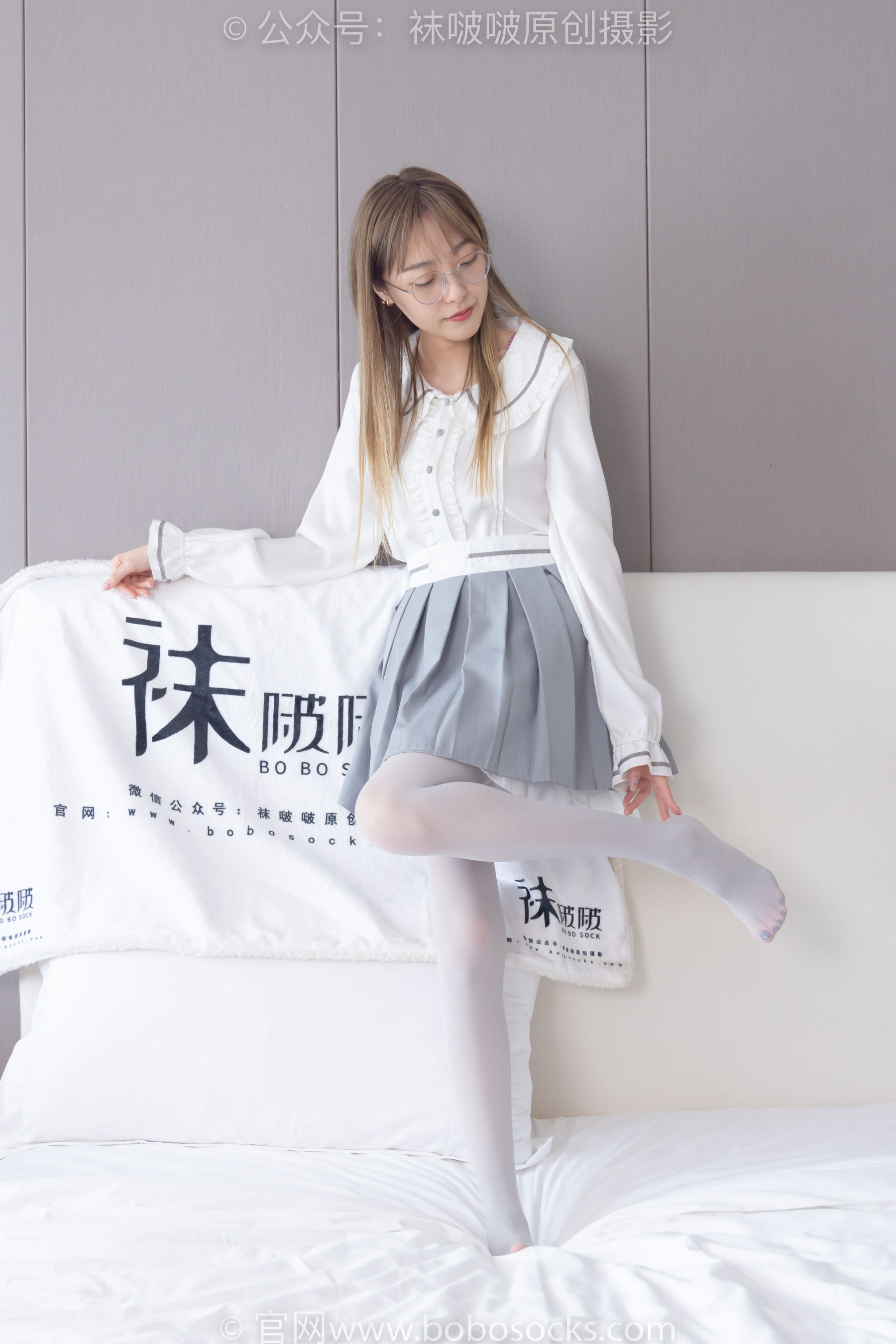 BoBoSocks袜啵啵 No.213 稚予 -黑皮鞋、厚灰丝