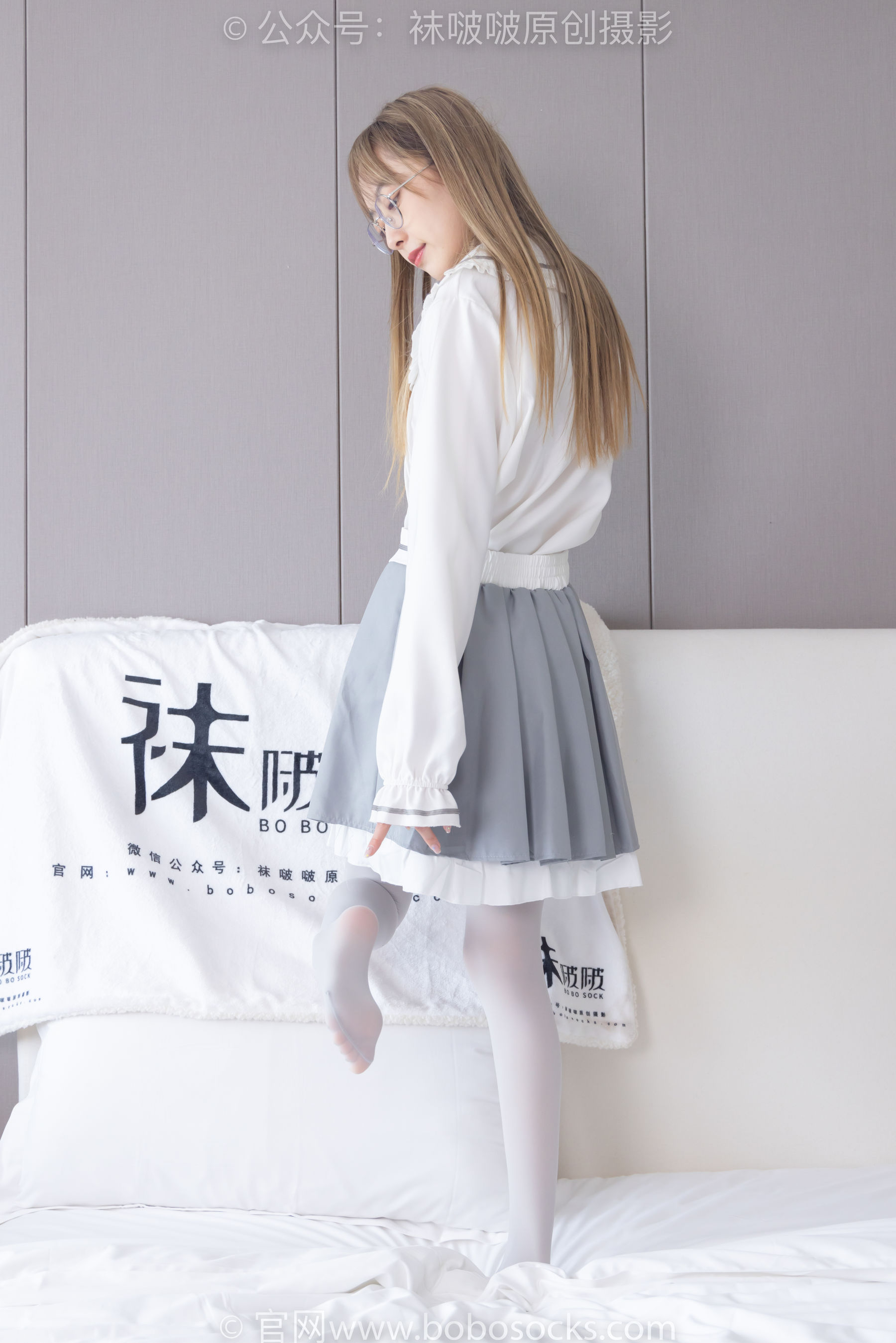 BoBoSocks袜啵啵 No.213 稚予 -黑皮鞋、厚灰丝
