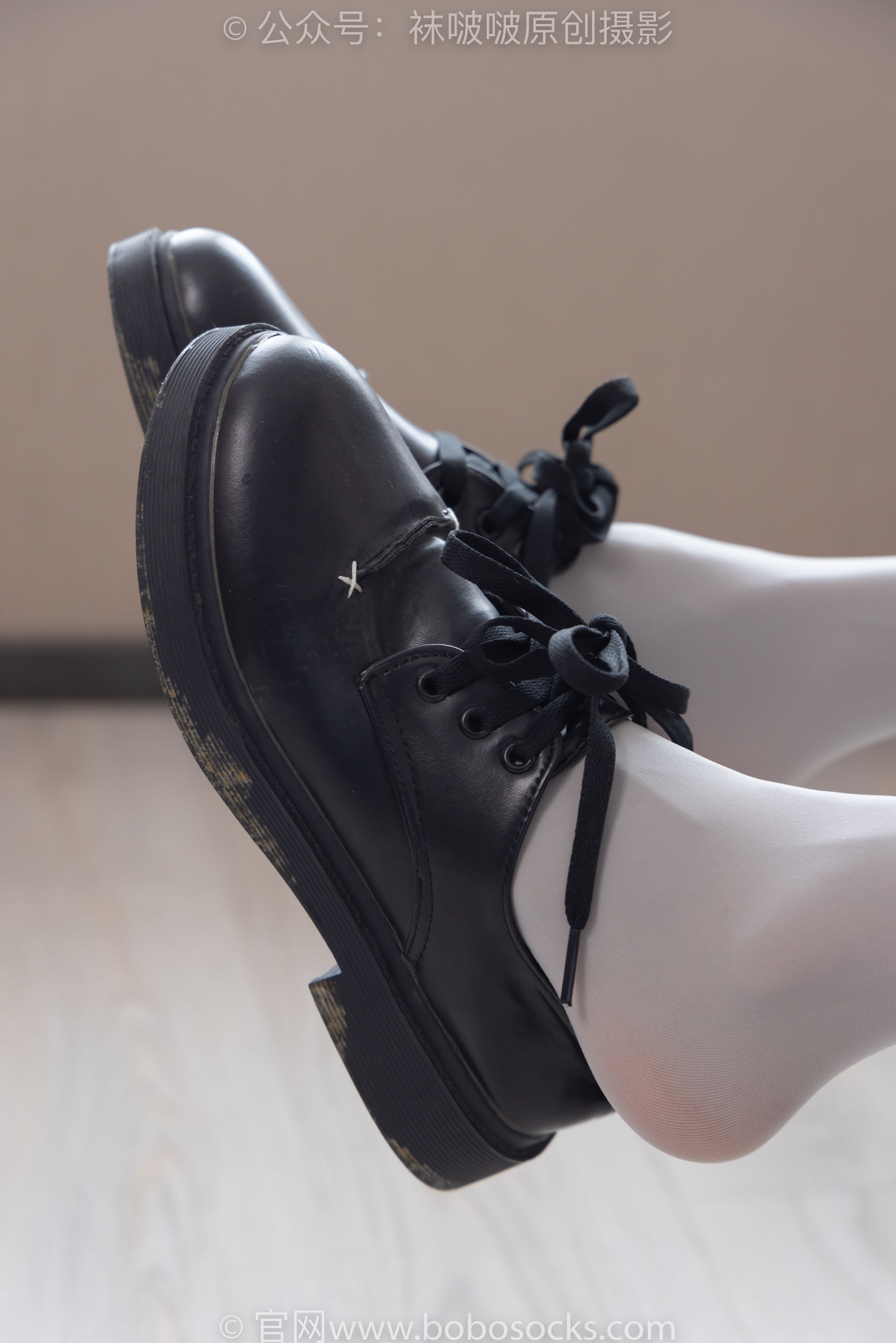 BoBoSocks袜啵啵 No.213 稚予 -黑皮鞋、厚灰丝