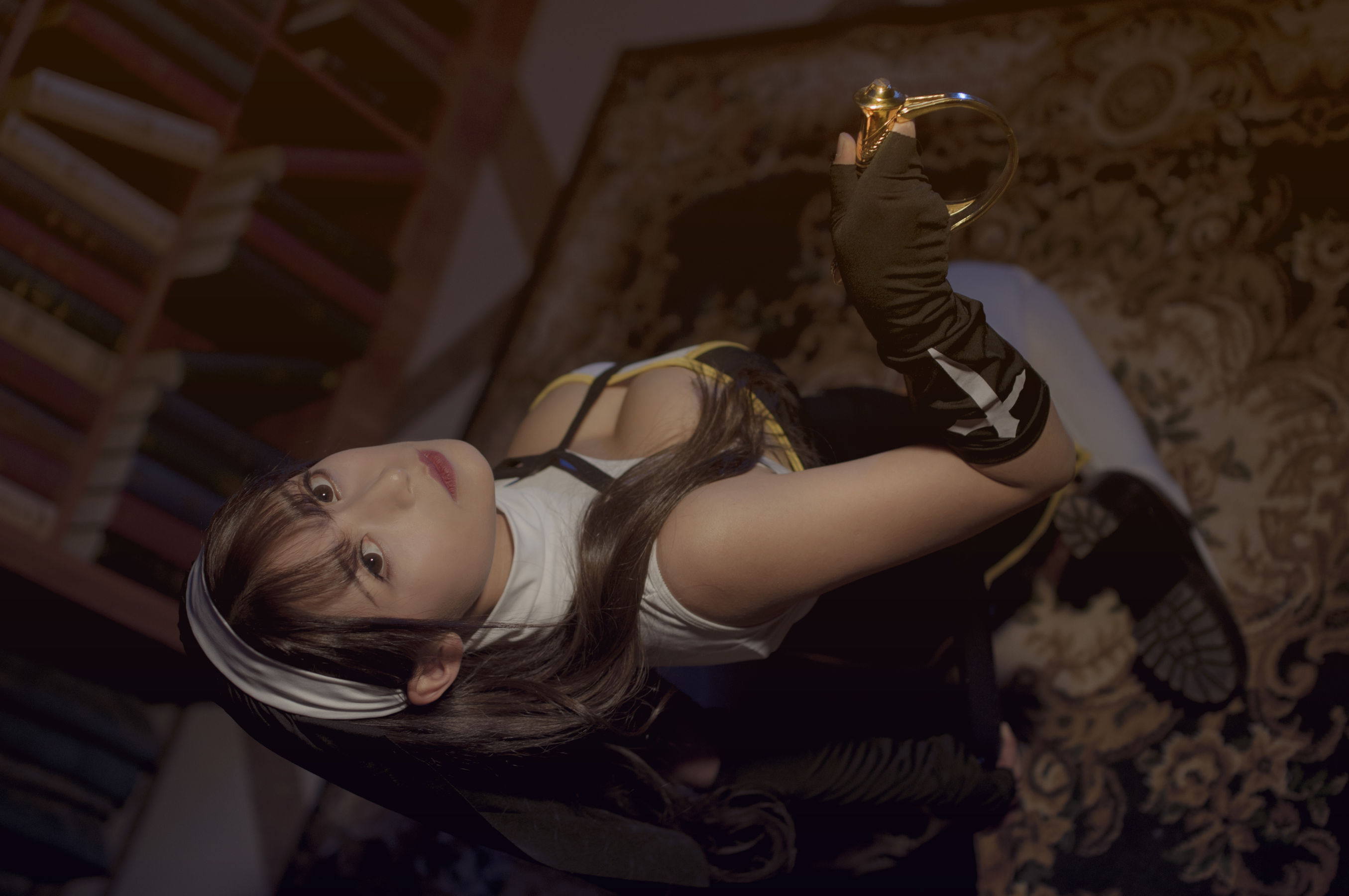 B站羊小雪写真-修女