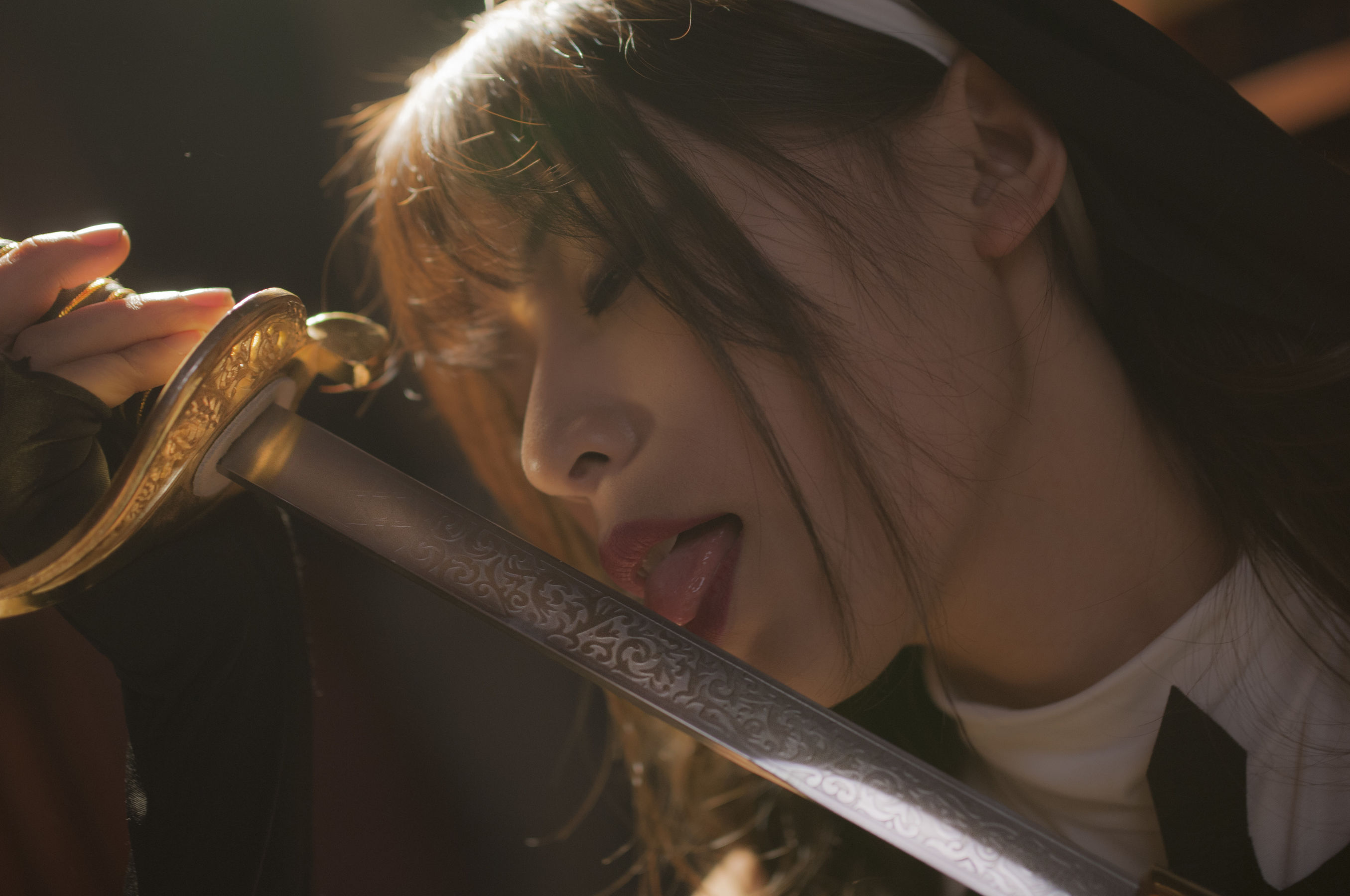 B站羊小雪写真-修女
