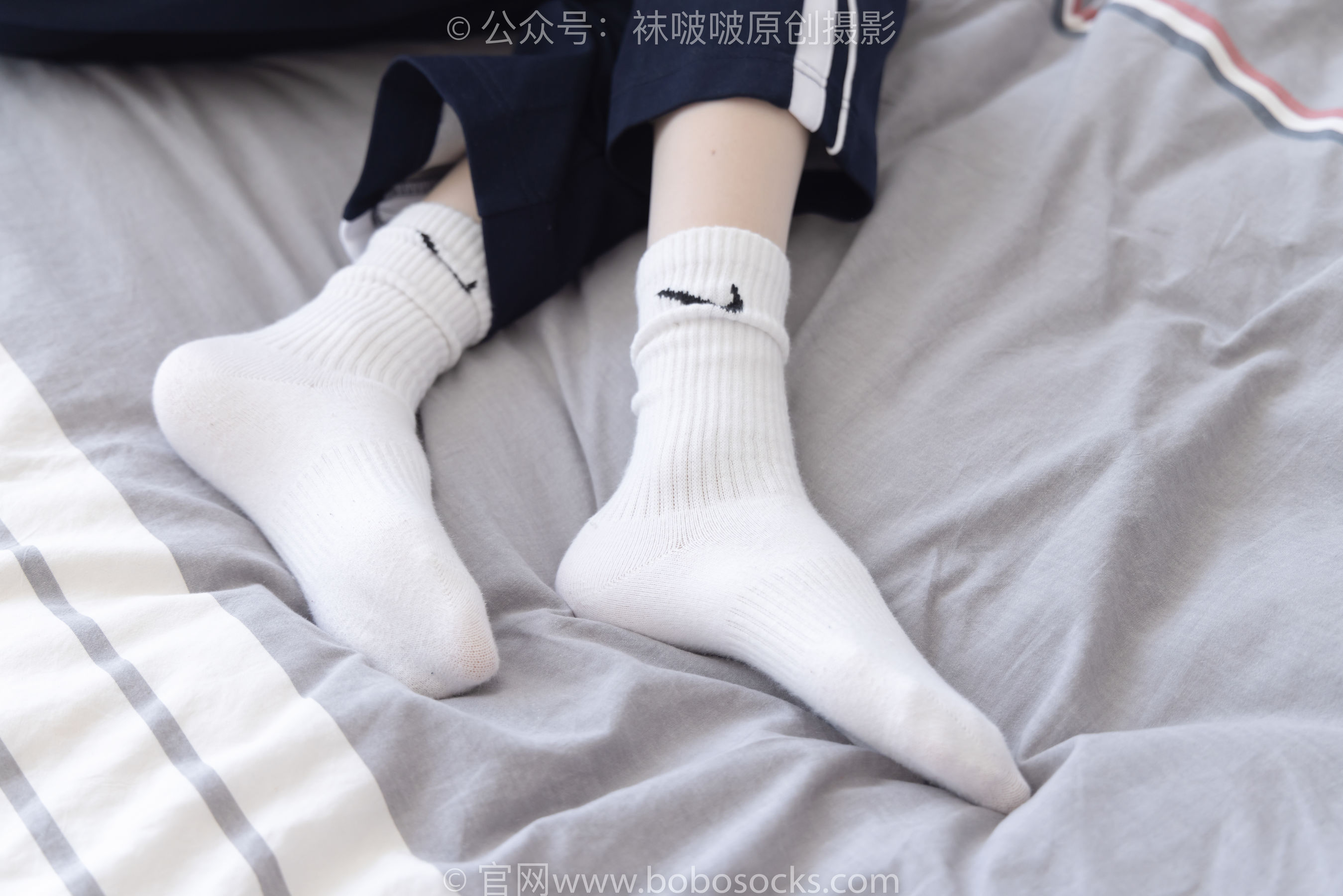 BoBoSocks袜啵啵 No.207 稚予 -aj板鞋、白棉袜、油亮白丝、校服裤里丝