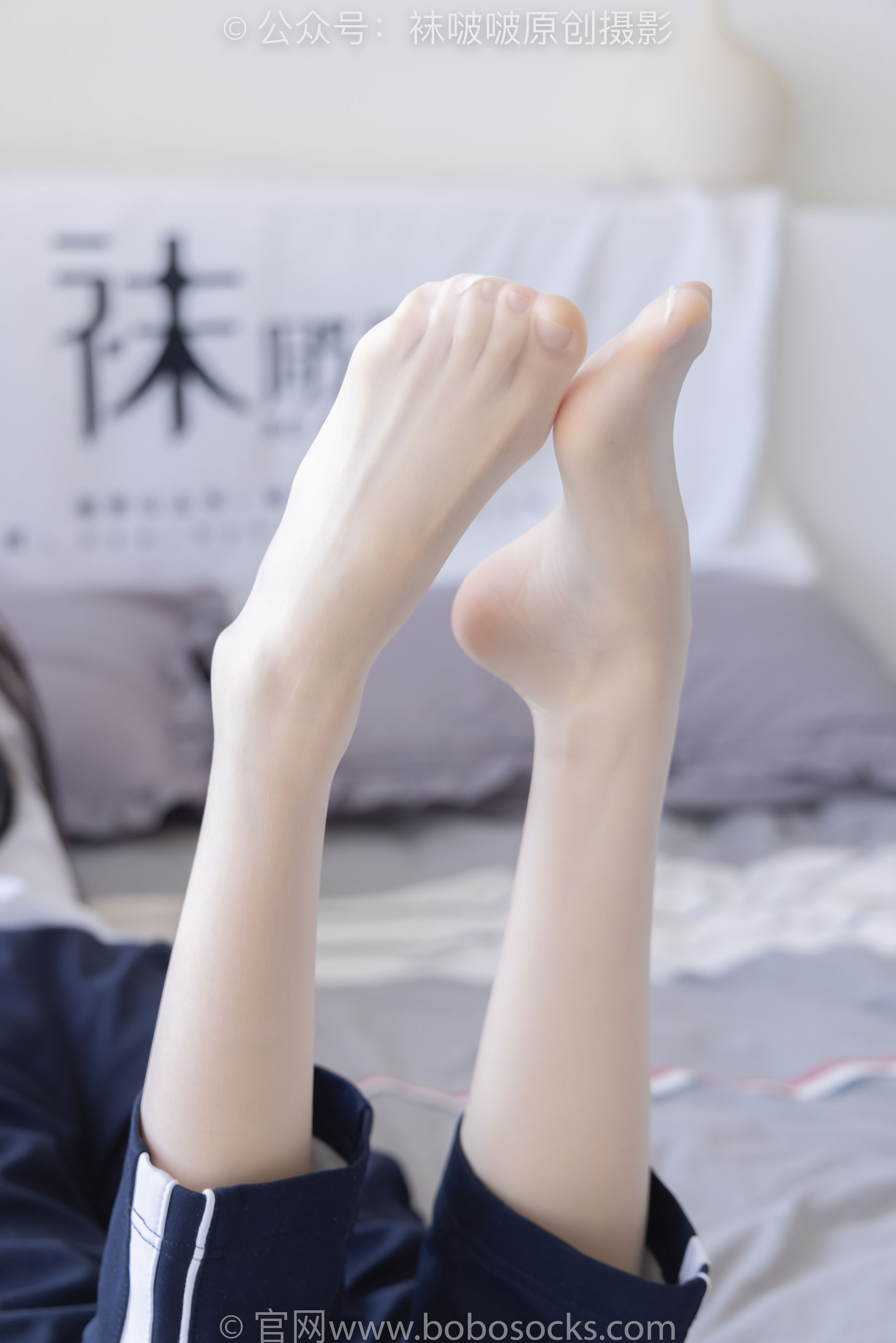 BoBoSocks袜啵啵 No.207 稚予 -aj板鞋、白棉袜、油亮白丝、校服裤里丝