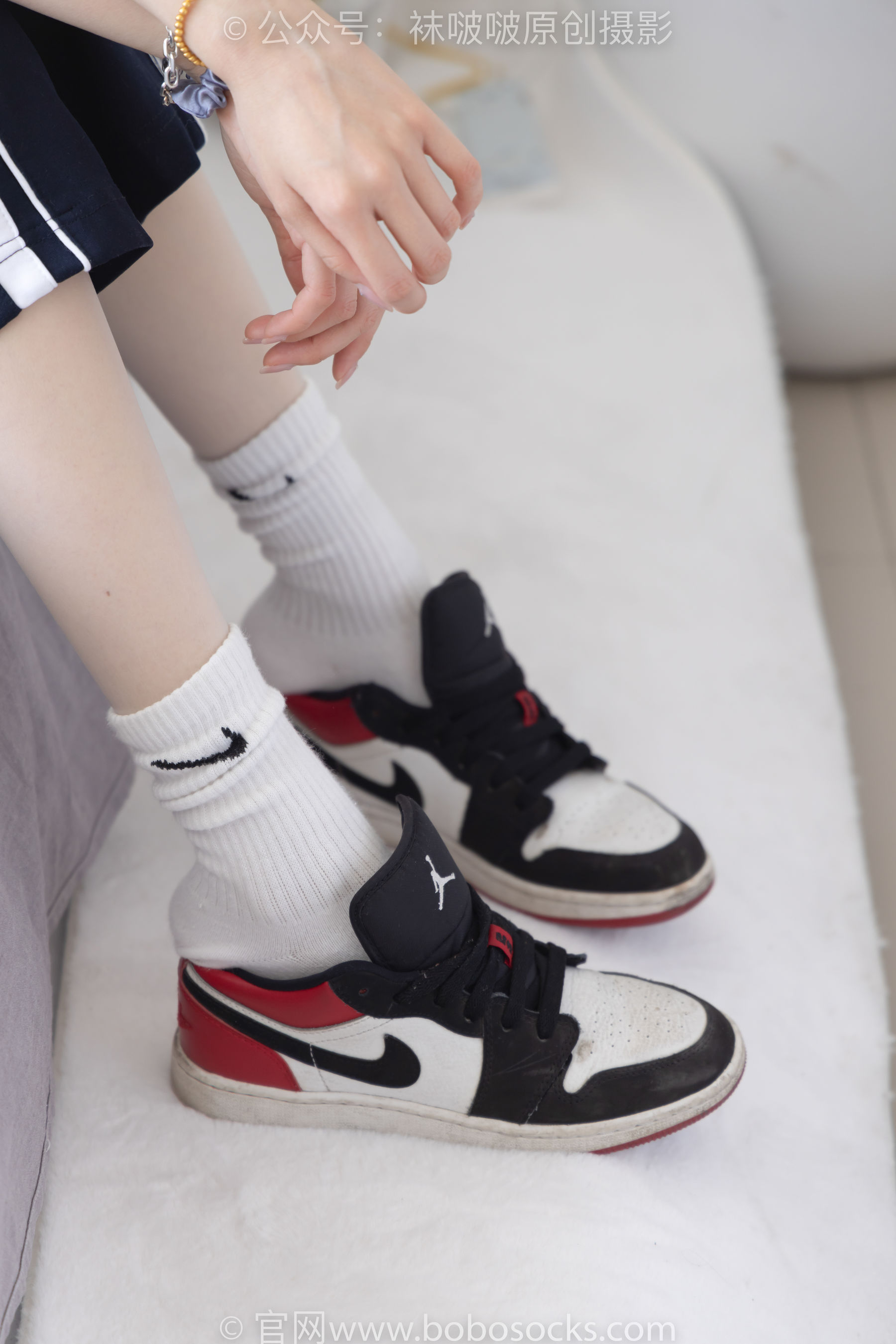 BoBoSocks袜啵啵 No.207 稚予 -aj板鞋、白棉袜、油亮白丝、校服裤里丝