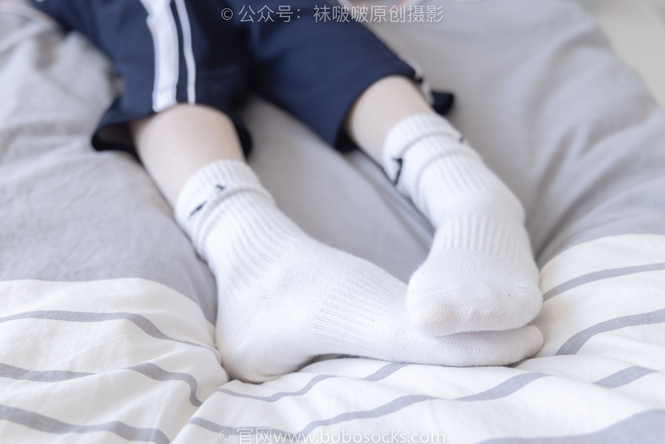 BoBoSocks袜啵啵 No.207 稚予 -aj板鞋、白棉袜、油亮白丝、校服裤里丝