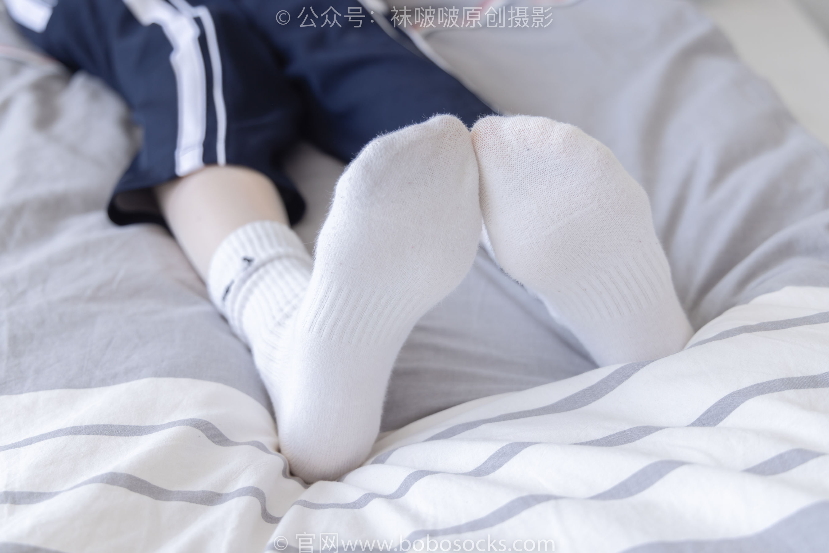 BoBoSocks袜啵啵 No.207 稚予 -aj板鞋、白棉袜、油亮白丝、校服裤里丝
