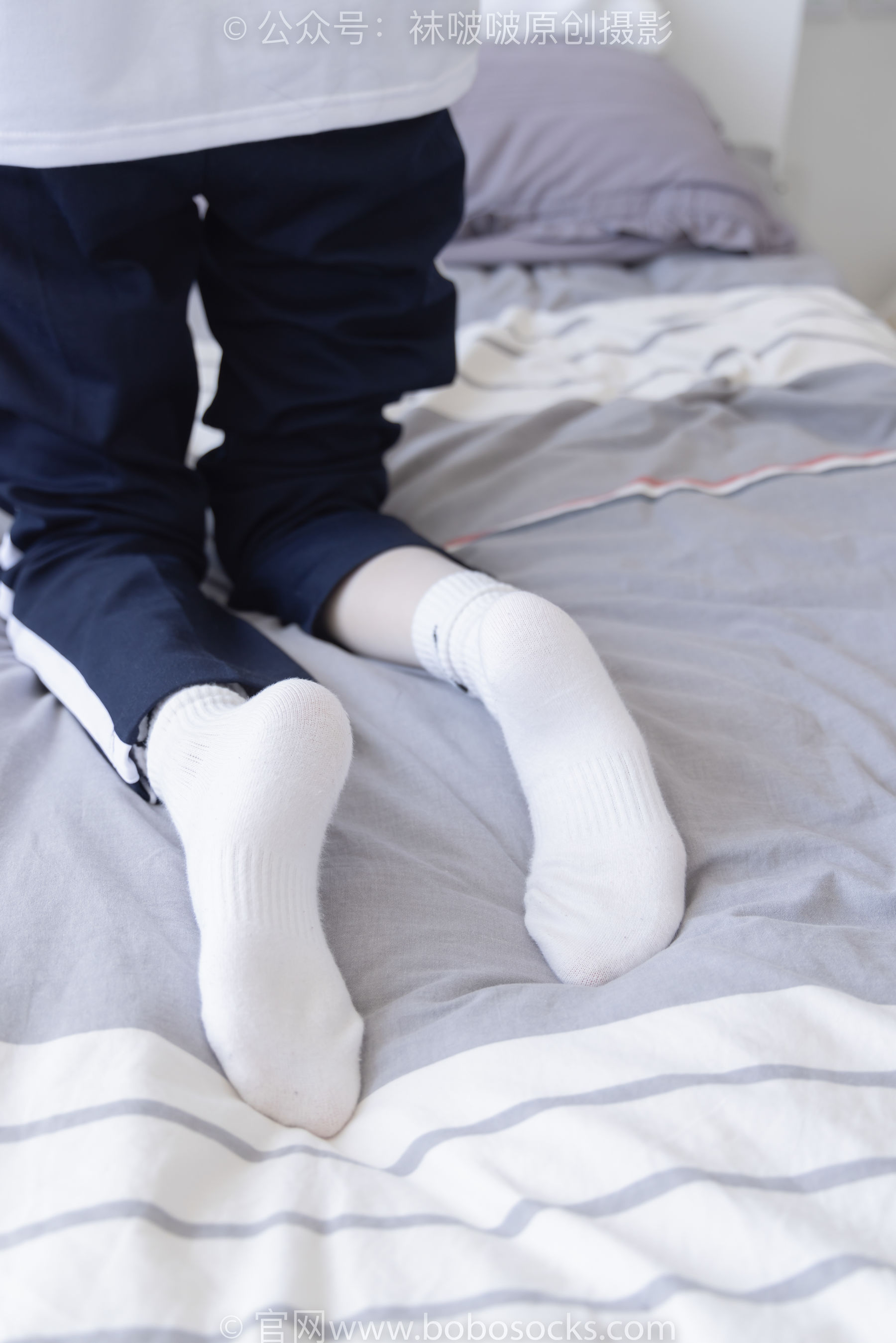 BoBoSocks袜啵啵 No.207 稚予 -aj板鞋、白棉袜、油亮白丝、校服裤里丝