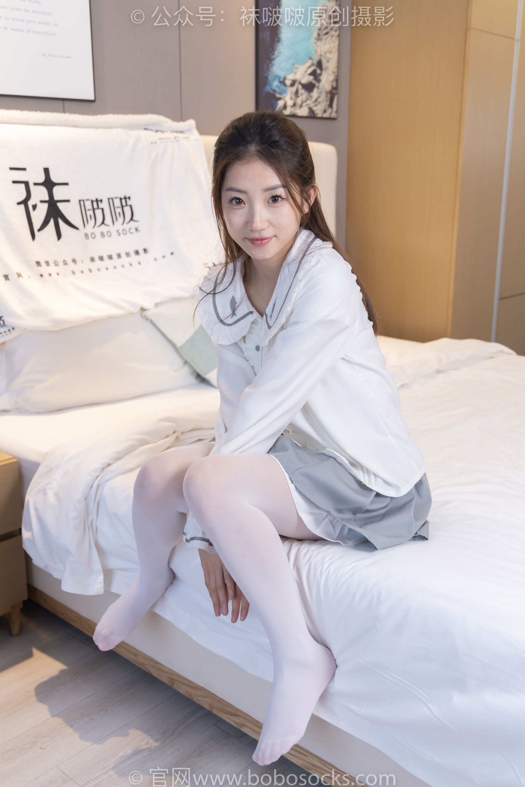 BoBoSocks袜啵啵 No.211 小沫 -高跟鞋、厚白丝