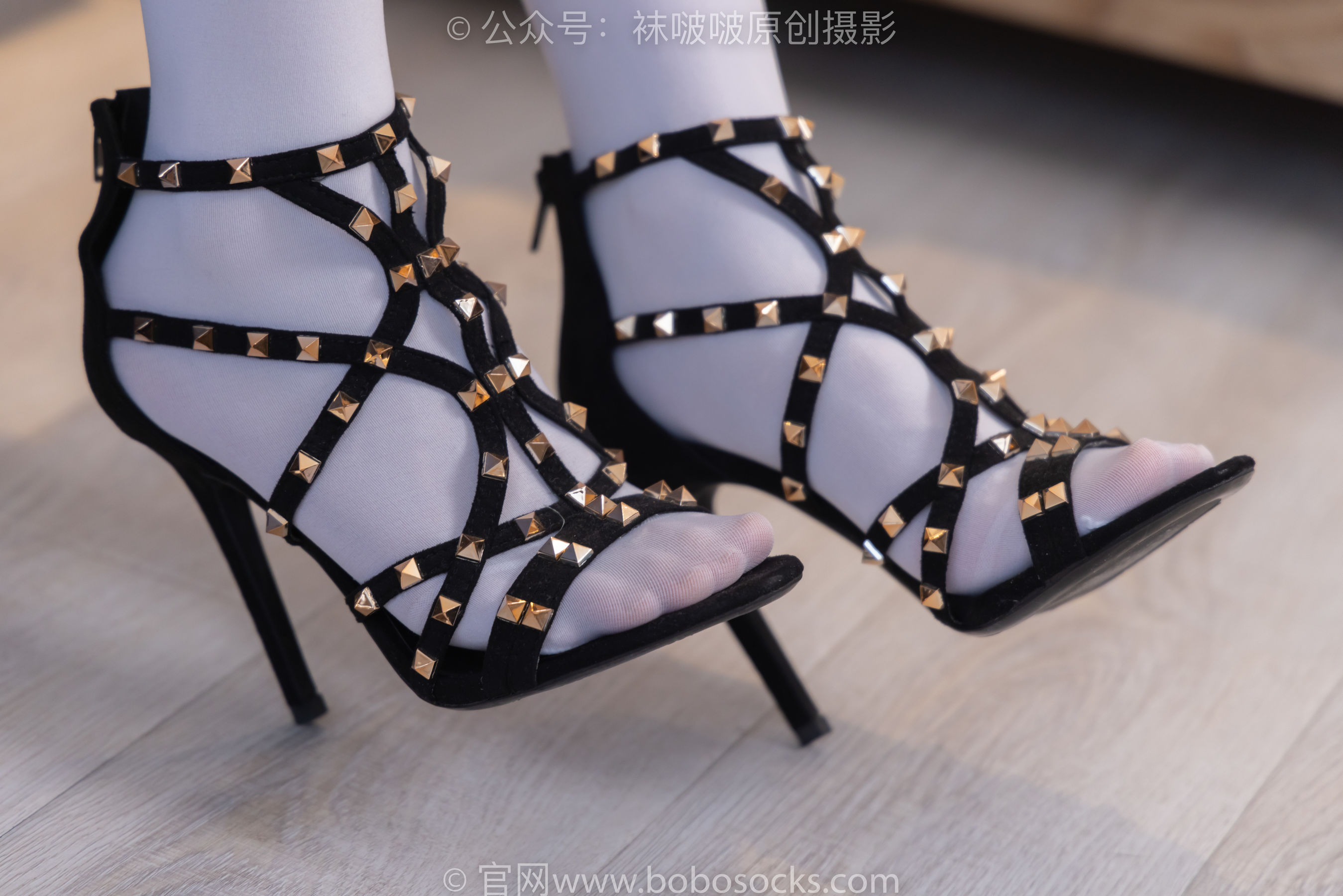 BoBoSocks袜啵啵 No.211 小沫 -高跟鞋、厚白丝