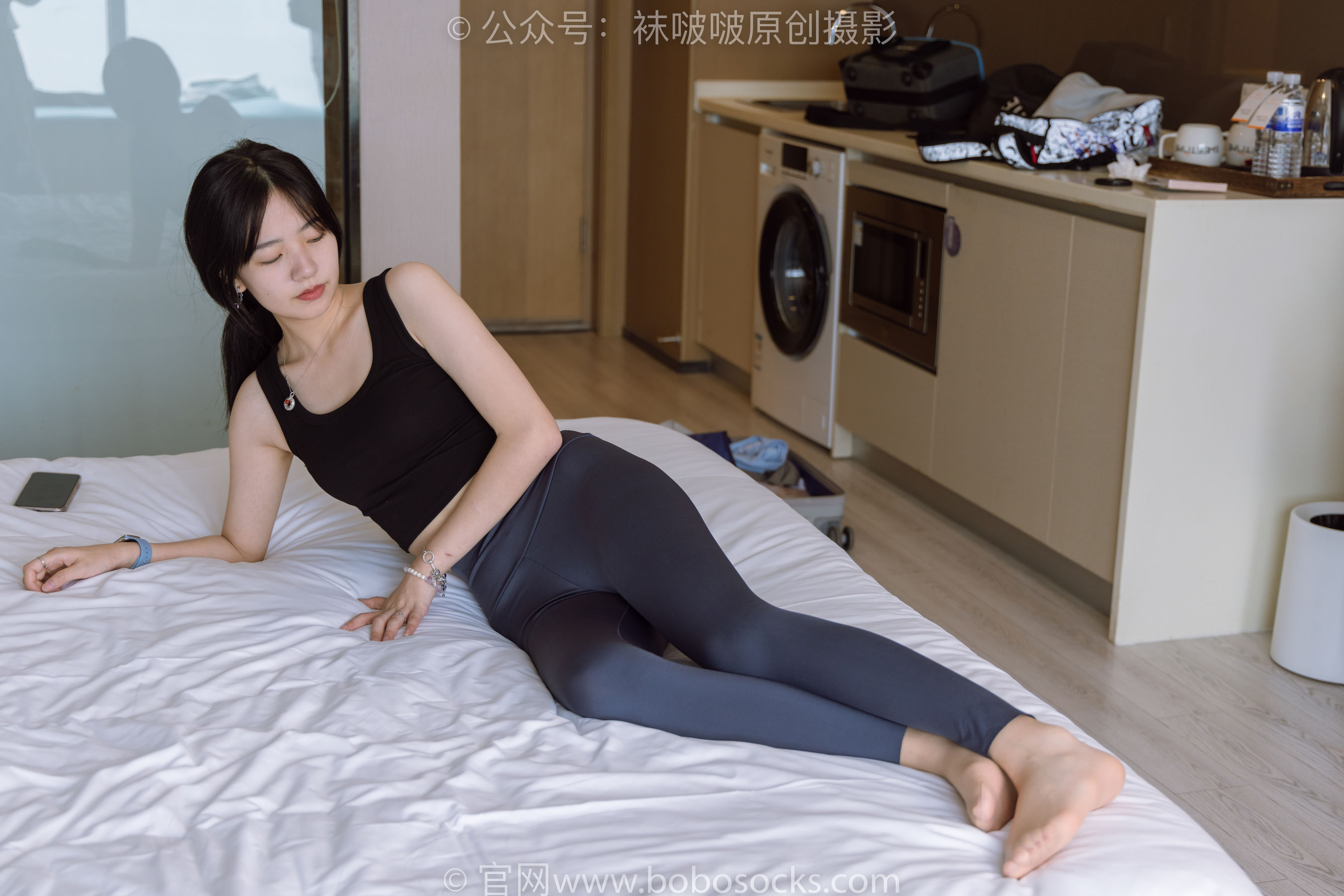 BoBoSocks袜啵啵 No.212 小甜豆 -运动鞋、肉丝、瑜伽裤裤里丝