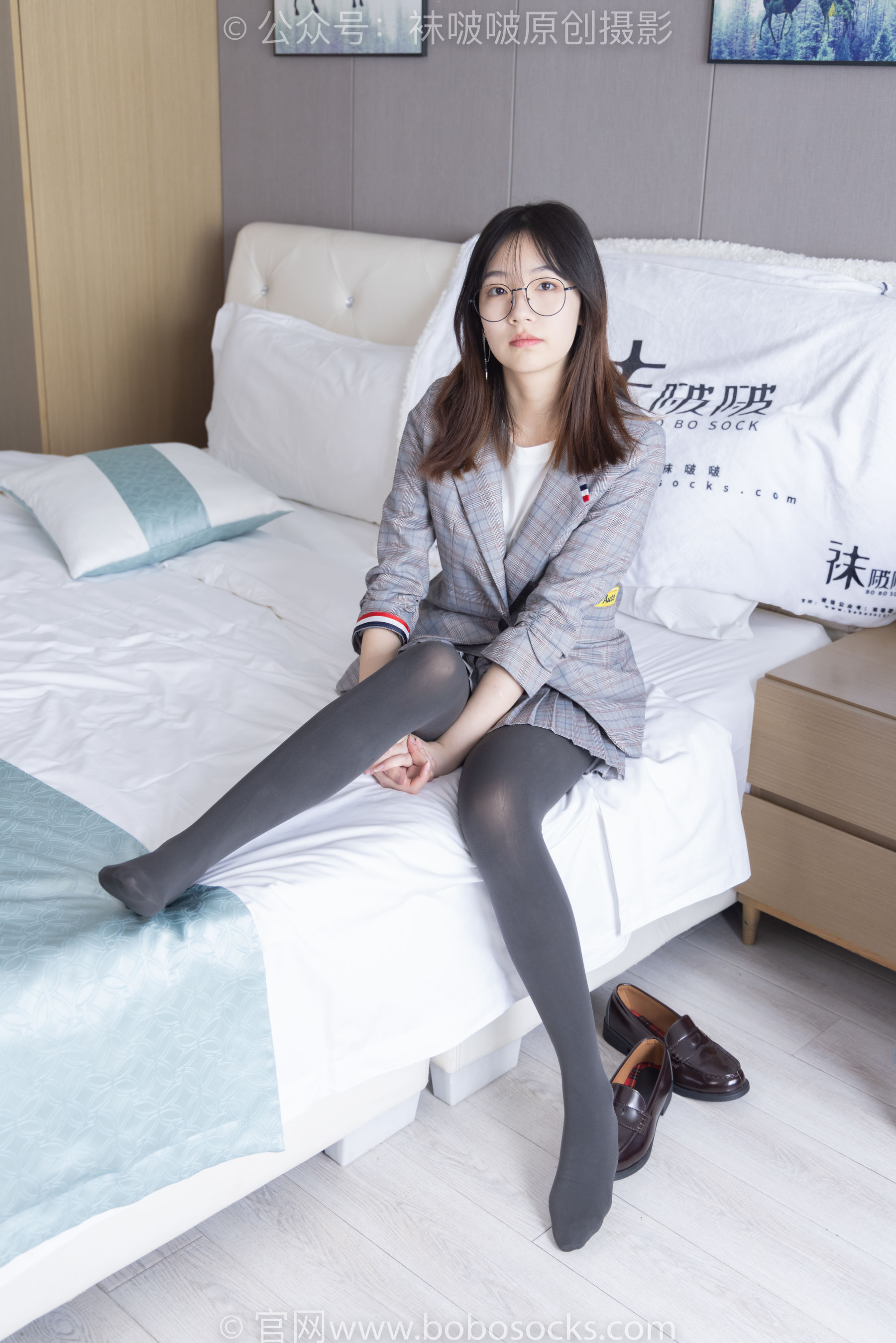 BoBoSocks袜啵啵 No.210 小甜豆 -皮鞋、厚灰丝、ol装