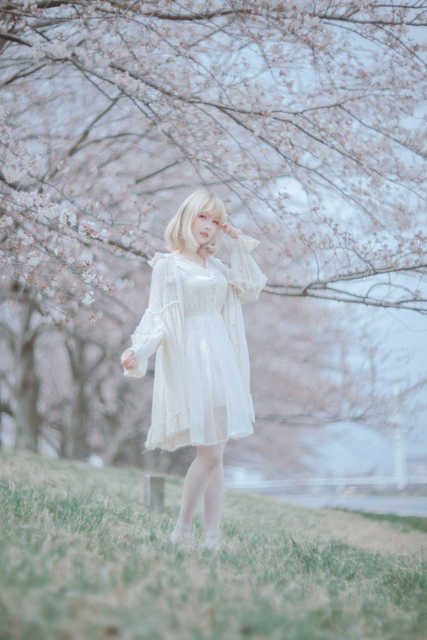 Ely_eee(ElyEE子) - Sakura