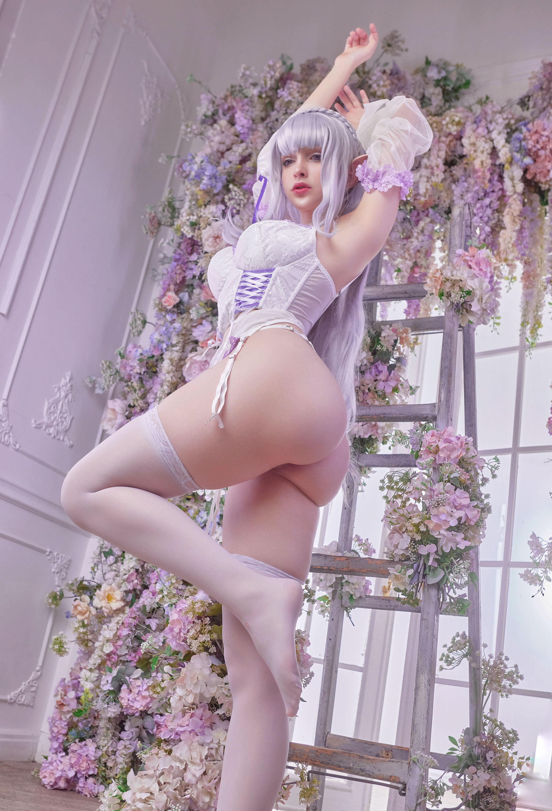 Hologana - Emilia Lingerie