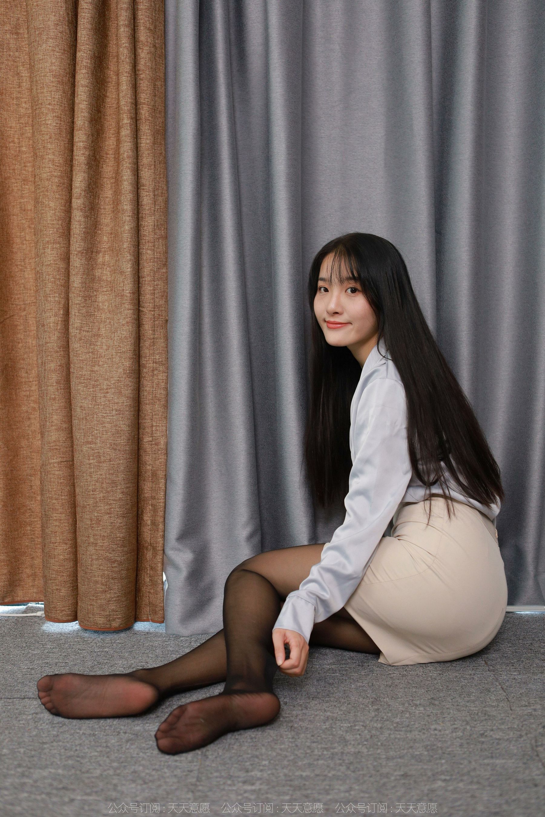 IESS异思趣向 - 模特：婉萍 《暗里着迷》
