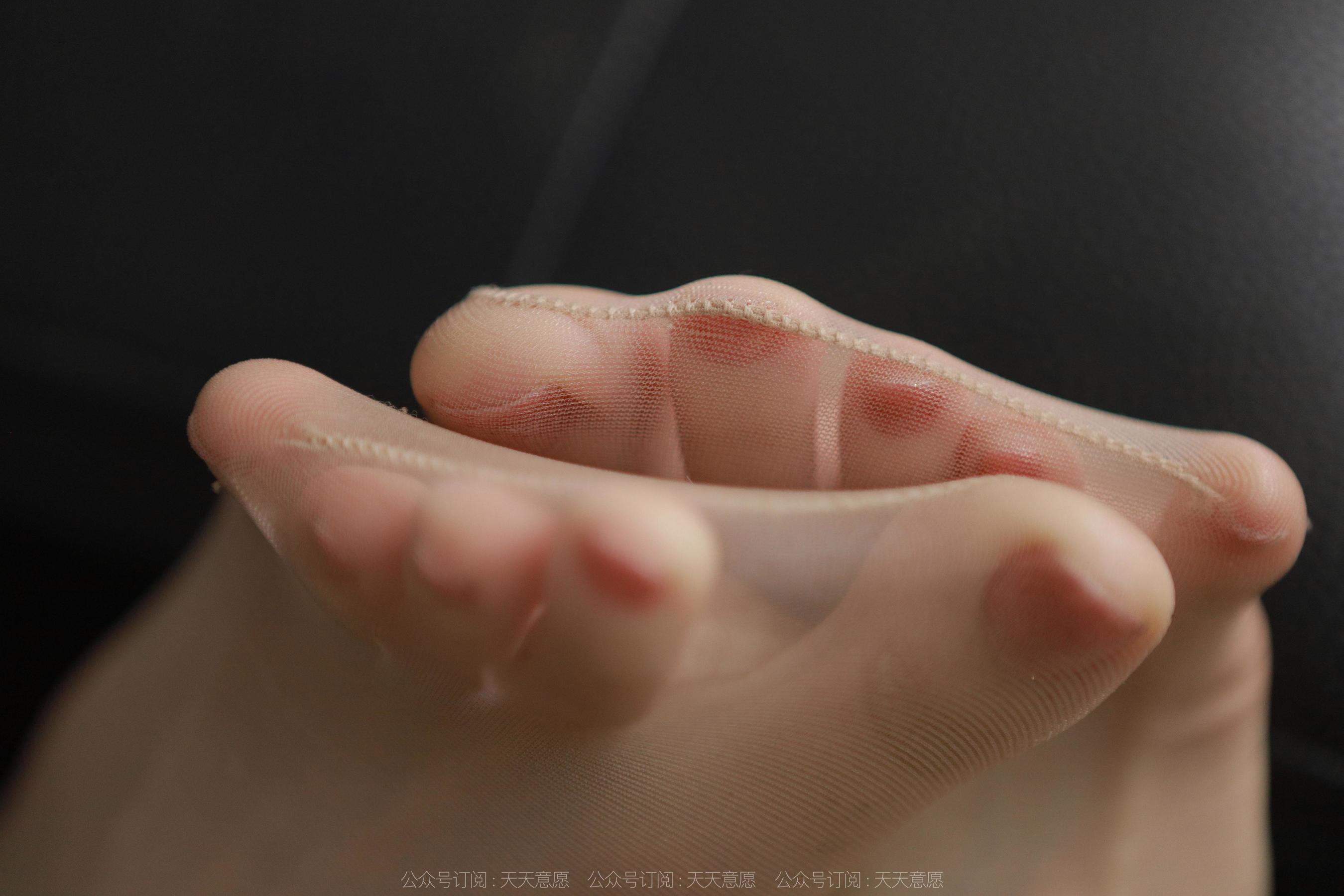 IESS异思趣向 - 模特：团团 《蓝色包臀裙》