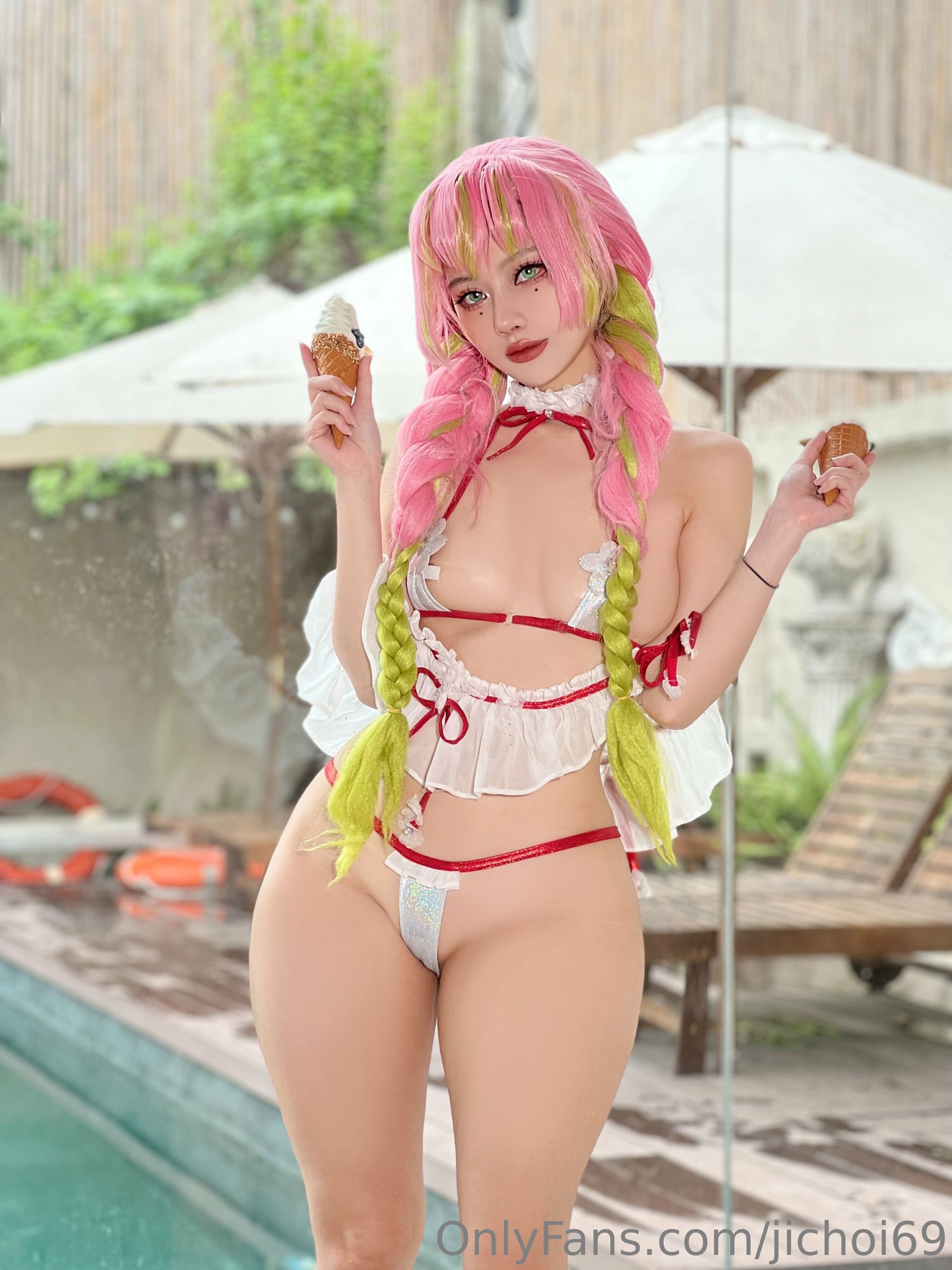 Choi Ji Yun - Mitsuri Kanroji Bikini