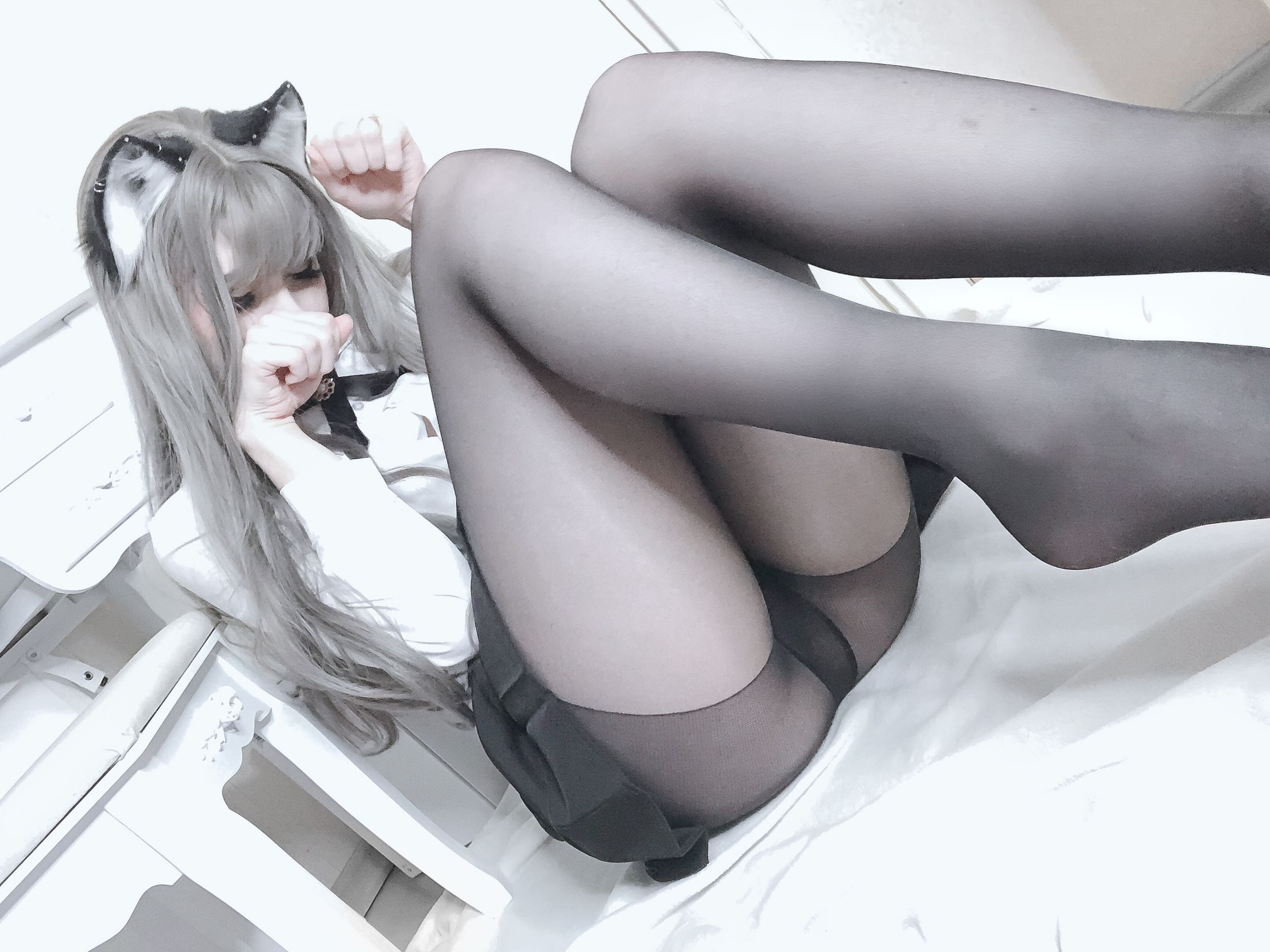 Candy Ball - Lewd Stocking Kitty