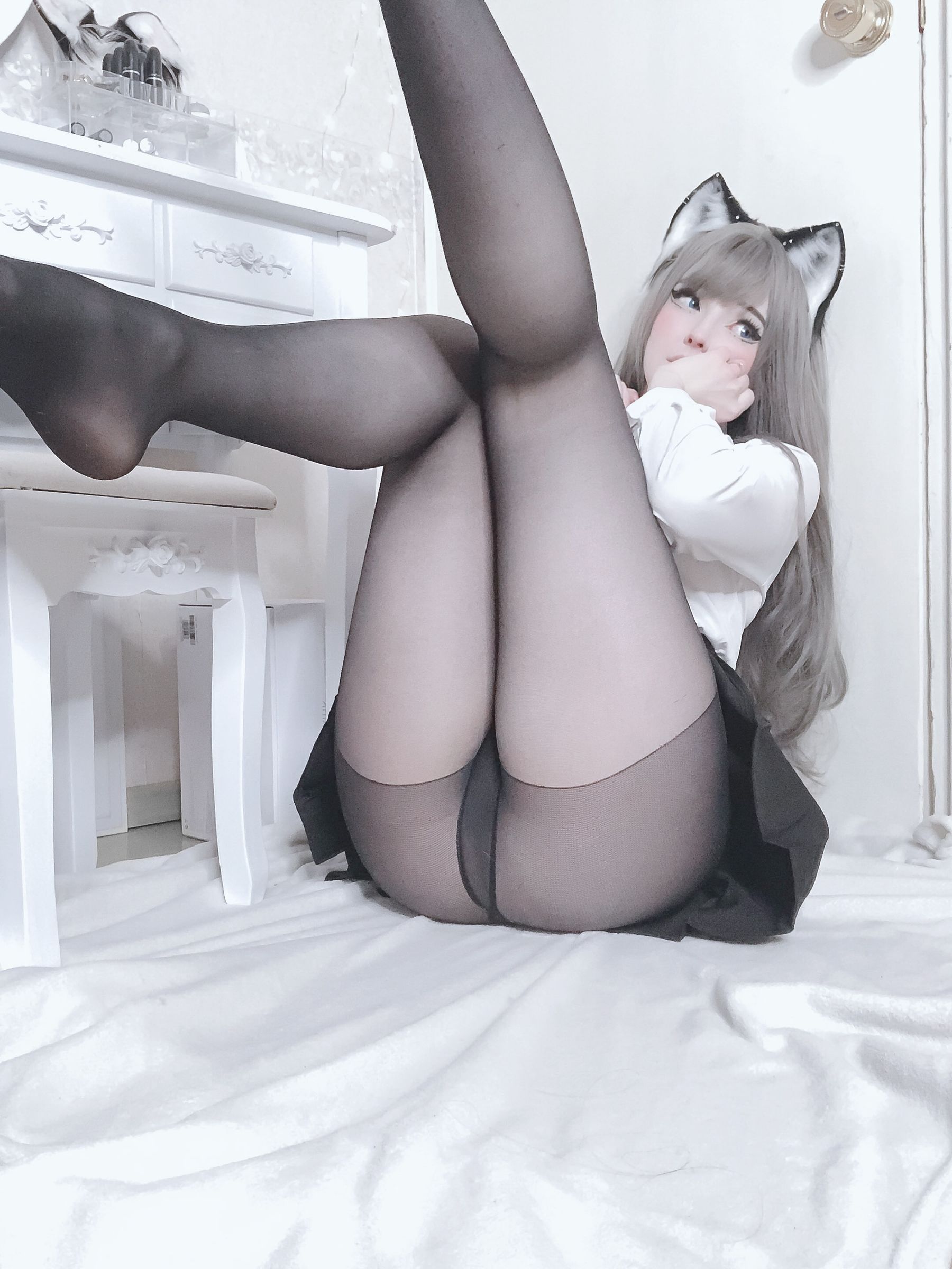 Candy Ball - Lewd Stocking Kitty
