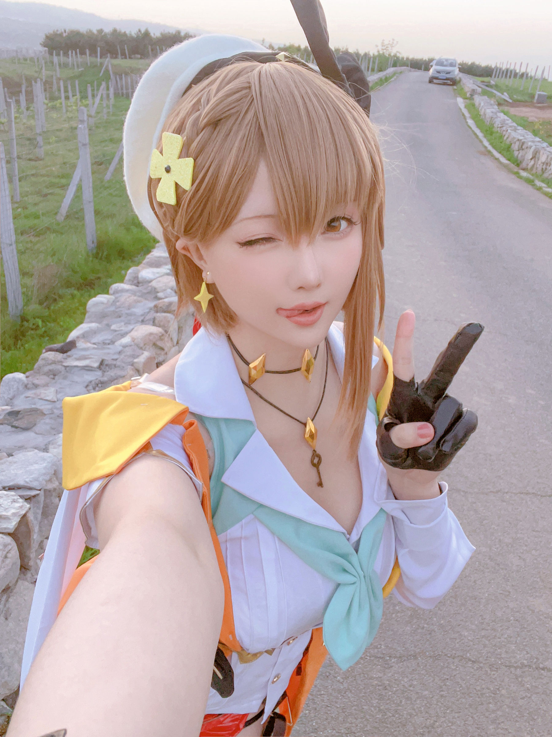 Coser小姐姐星之迟迟 - 莱莎的炼金工坊