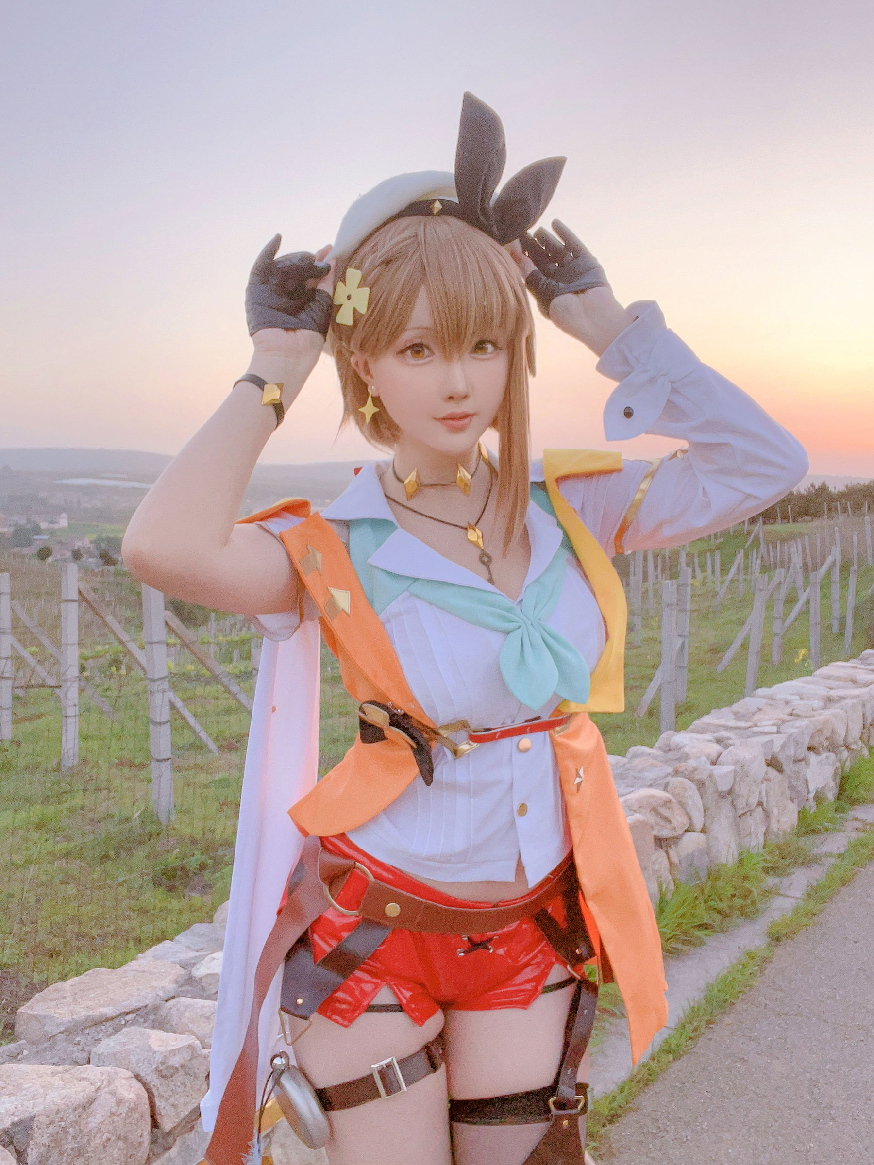 Coser小姐姐星之迟迟 - 莱莎的炼金工坊