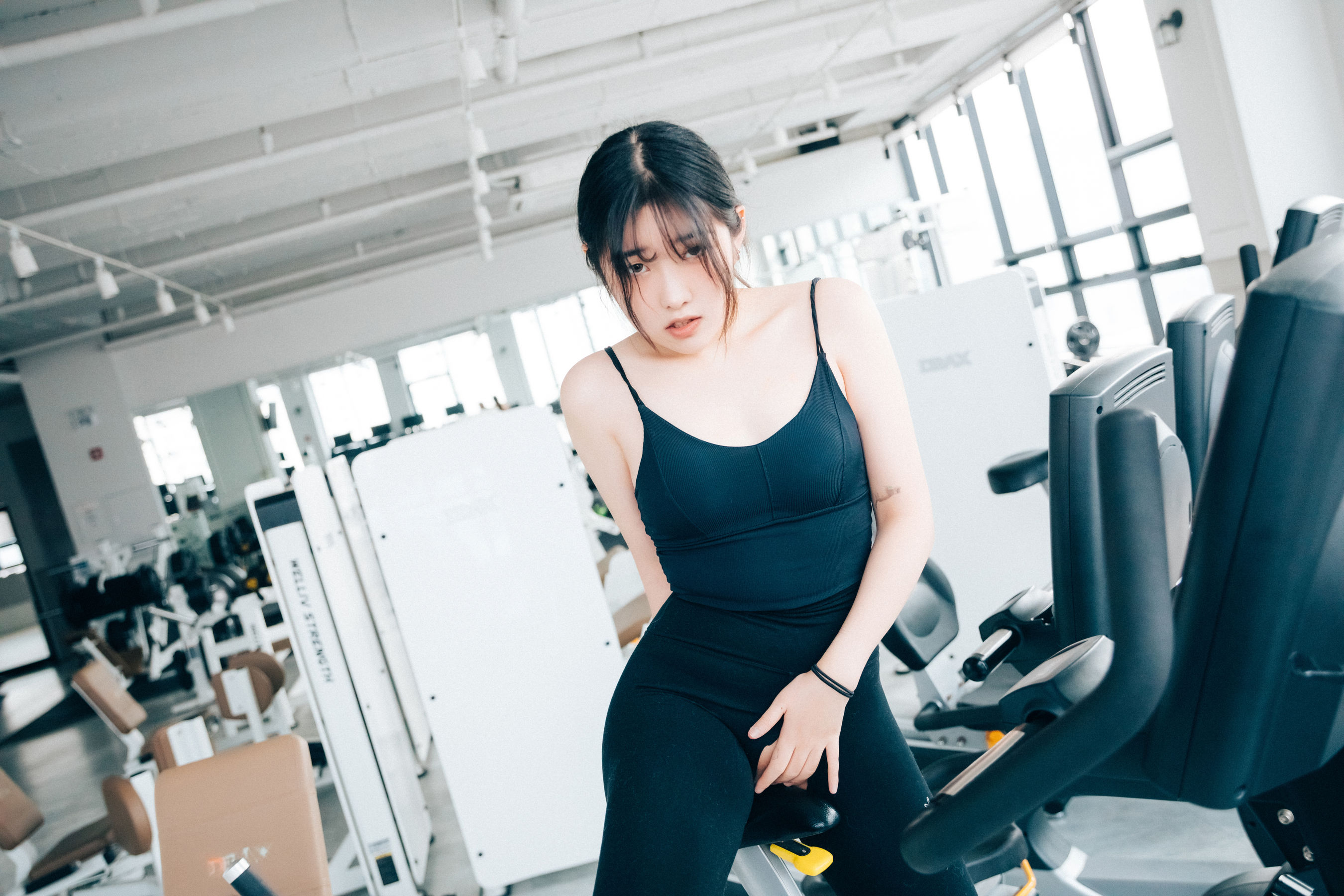 [LOOZY] Sonson - Personal trainer