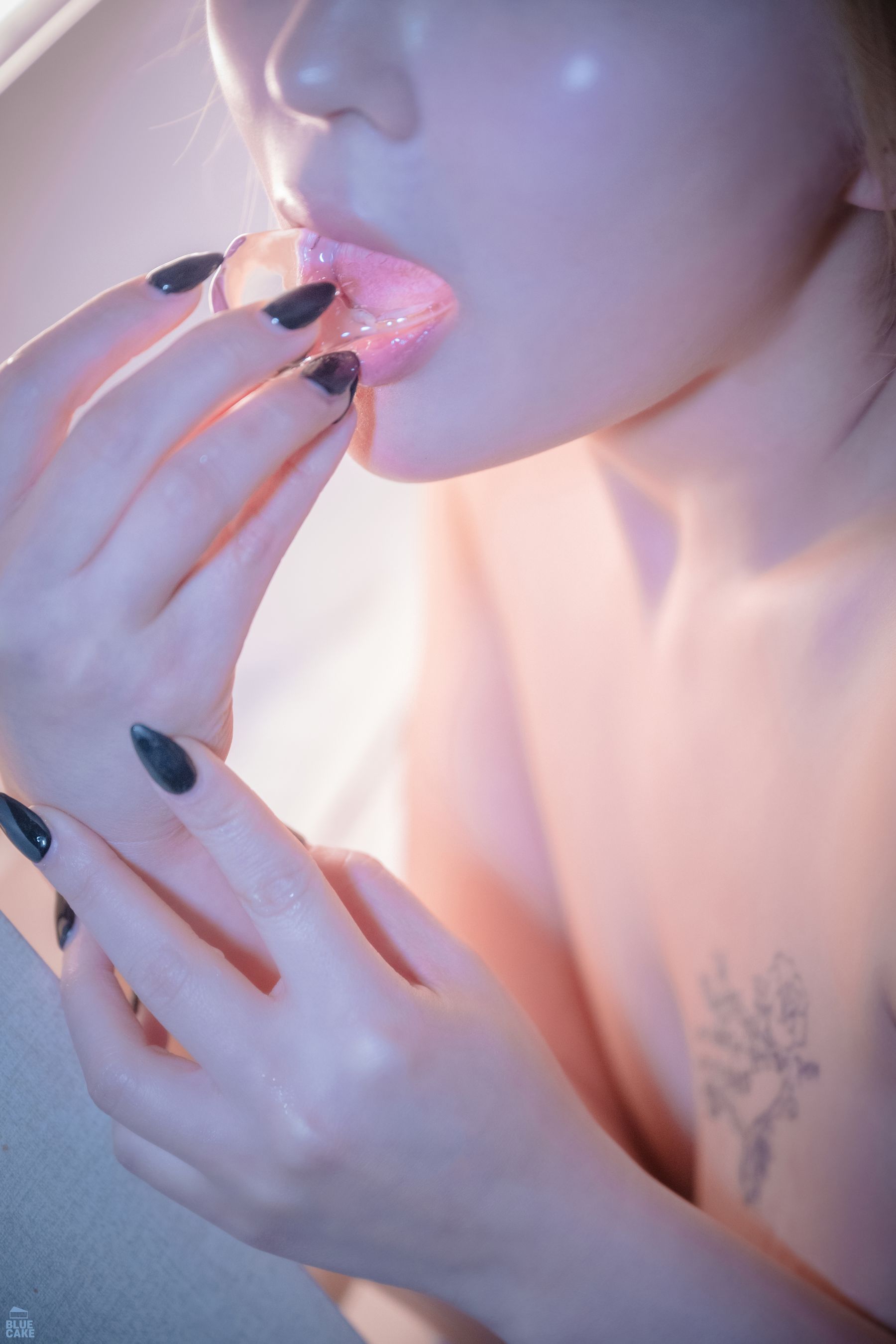 [BLUECAKE] Jinju – Alone Time