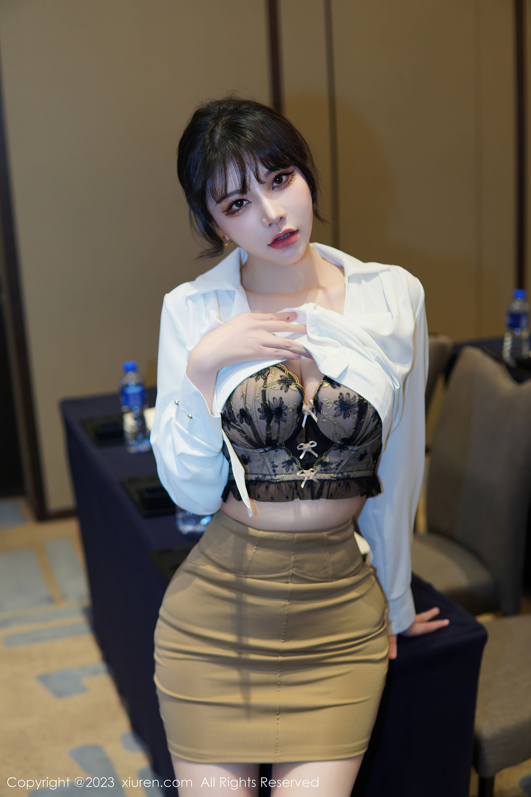 [秀人XiuRen] 2023.01.10 No.6111 桃桃子