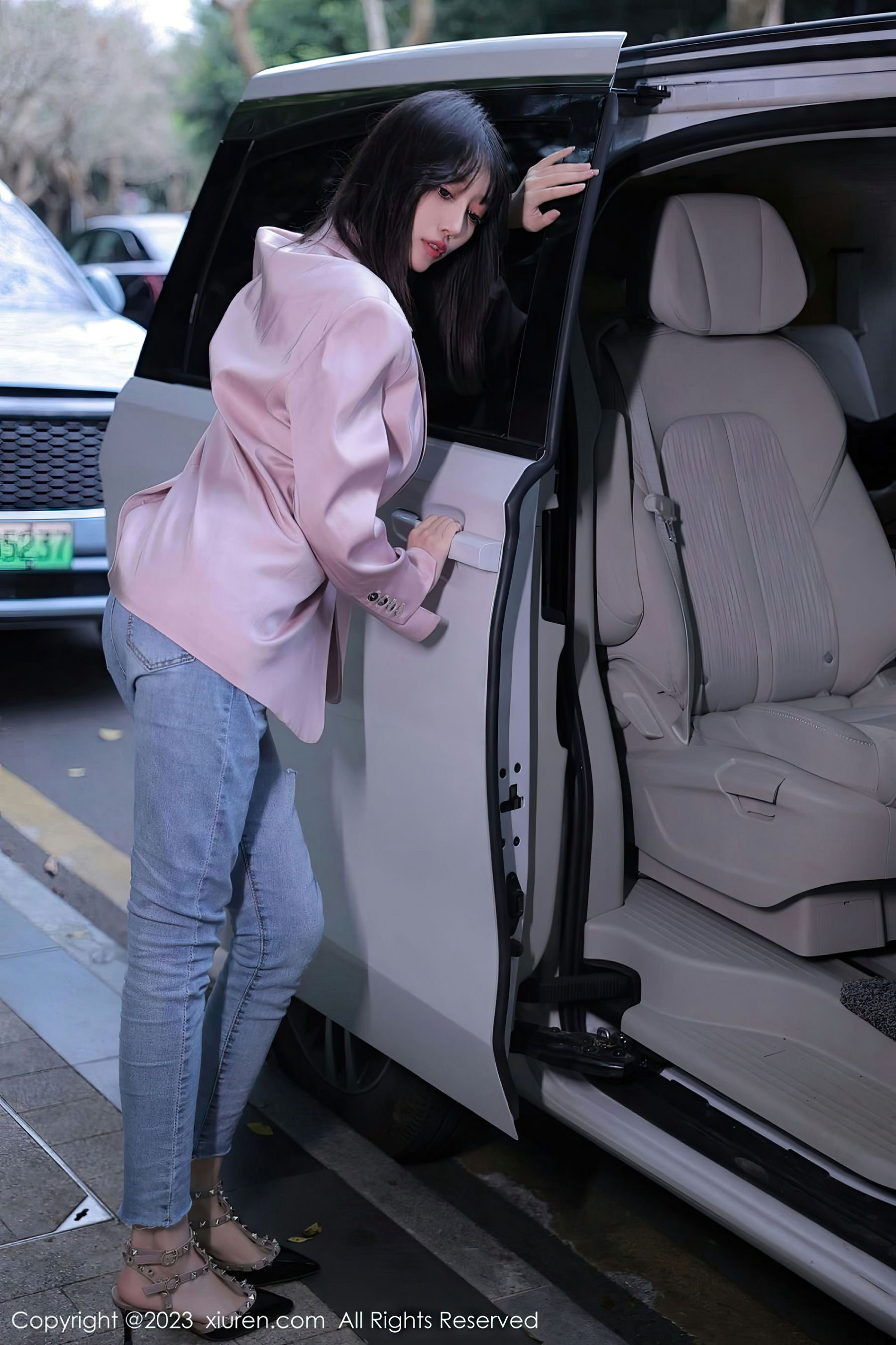 [秀人XiuRen] 2023.03.03 No.6355 玥儿玥