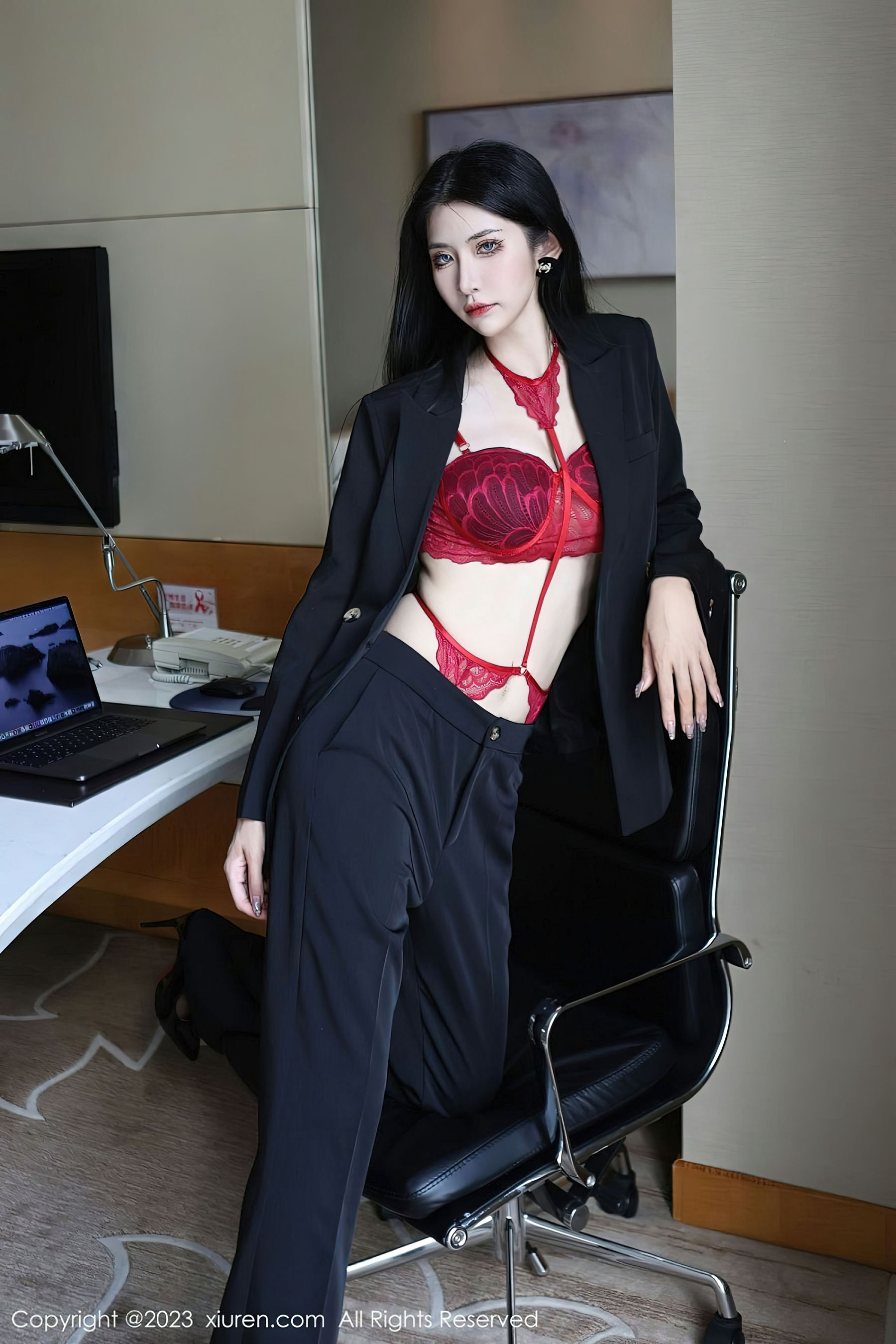 [秀人XiuRen] 2023.03.13 No.6402 依娜