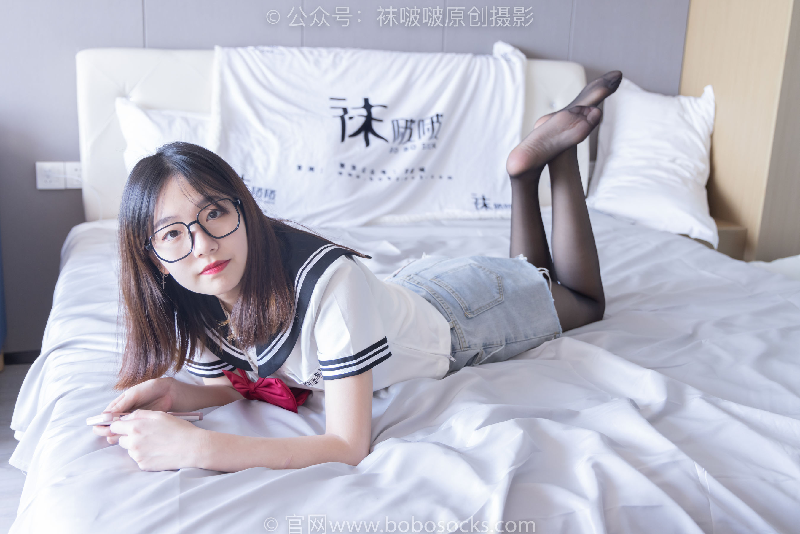 BoBoSocks袜啵啵 No.215 小甜豆-三双帆布鞋板鞋、厚白丝、黑丝