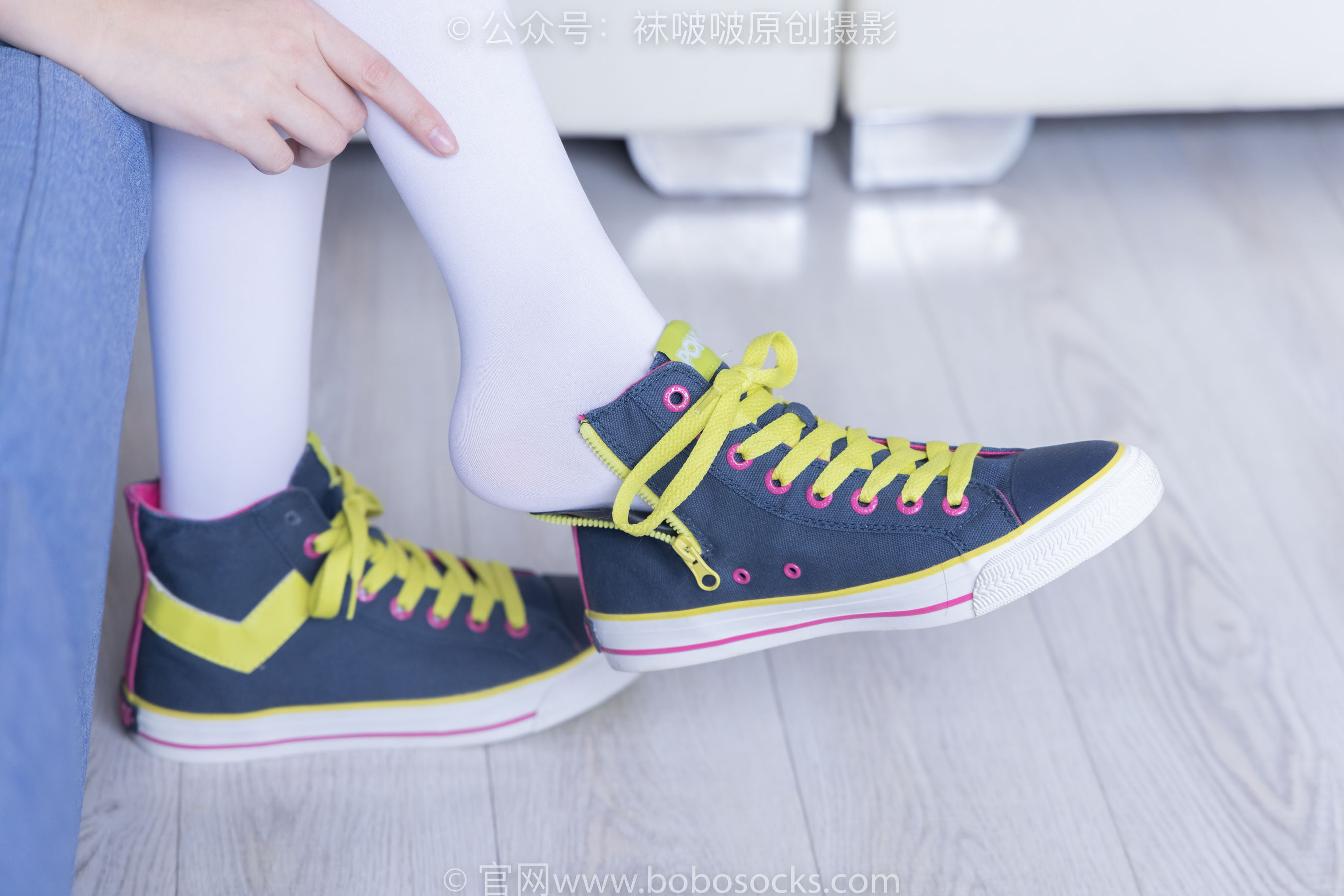 BoBoSocks袜啵啵 No.215 小甜豆-三双帆布鞋板鞋、厚白丝、黑丝