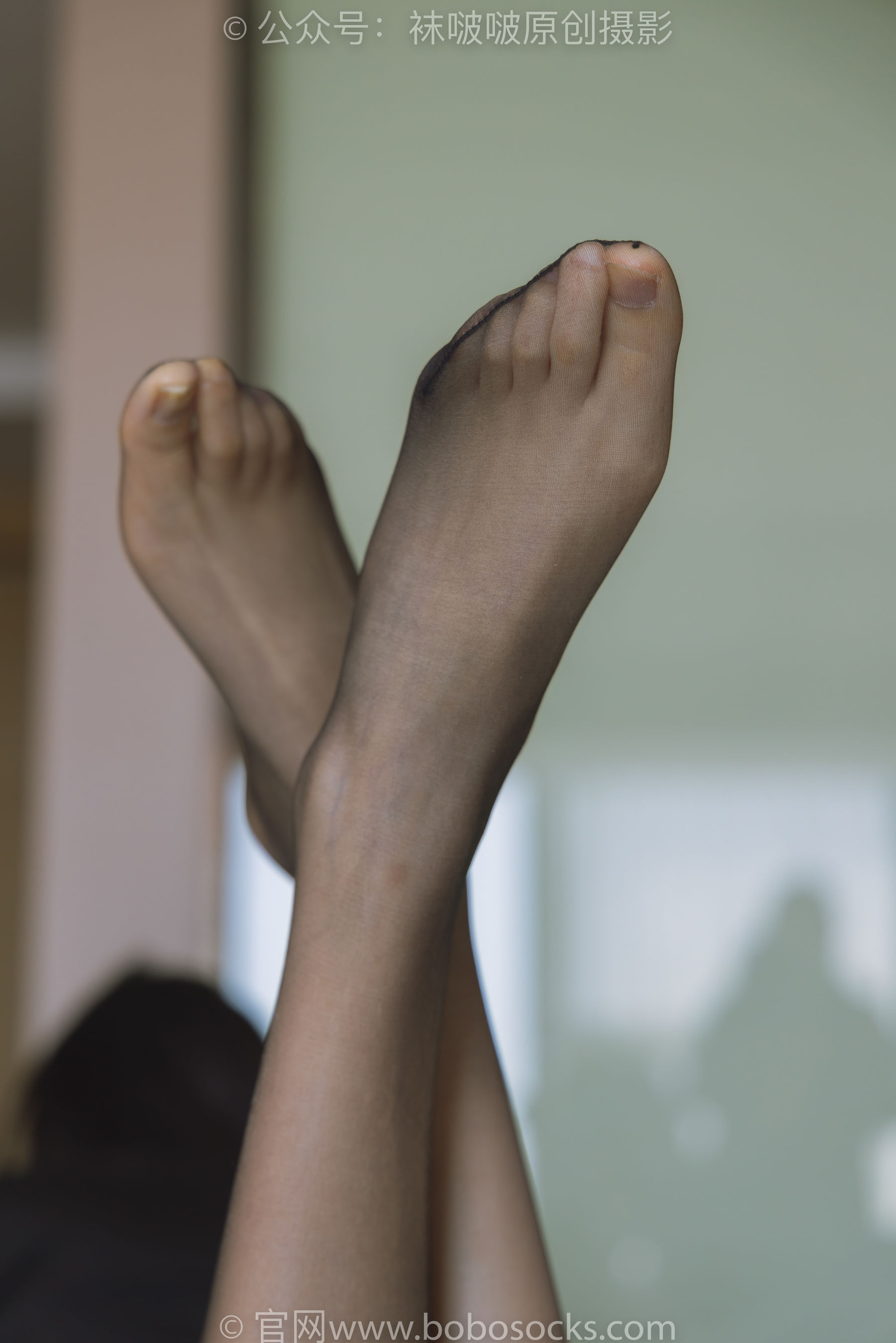 BoBoSocks袜啵啵 No.216 小甜豆-两双高跟鞋、肉丝、油亮黑丝