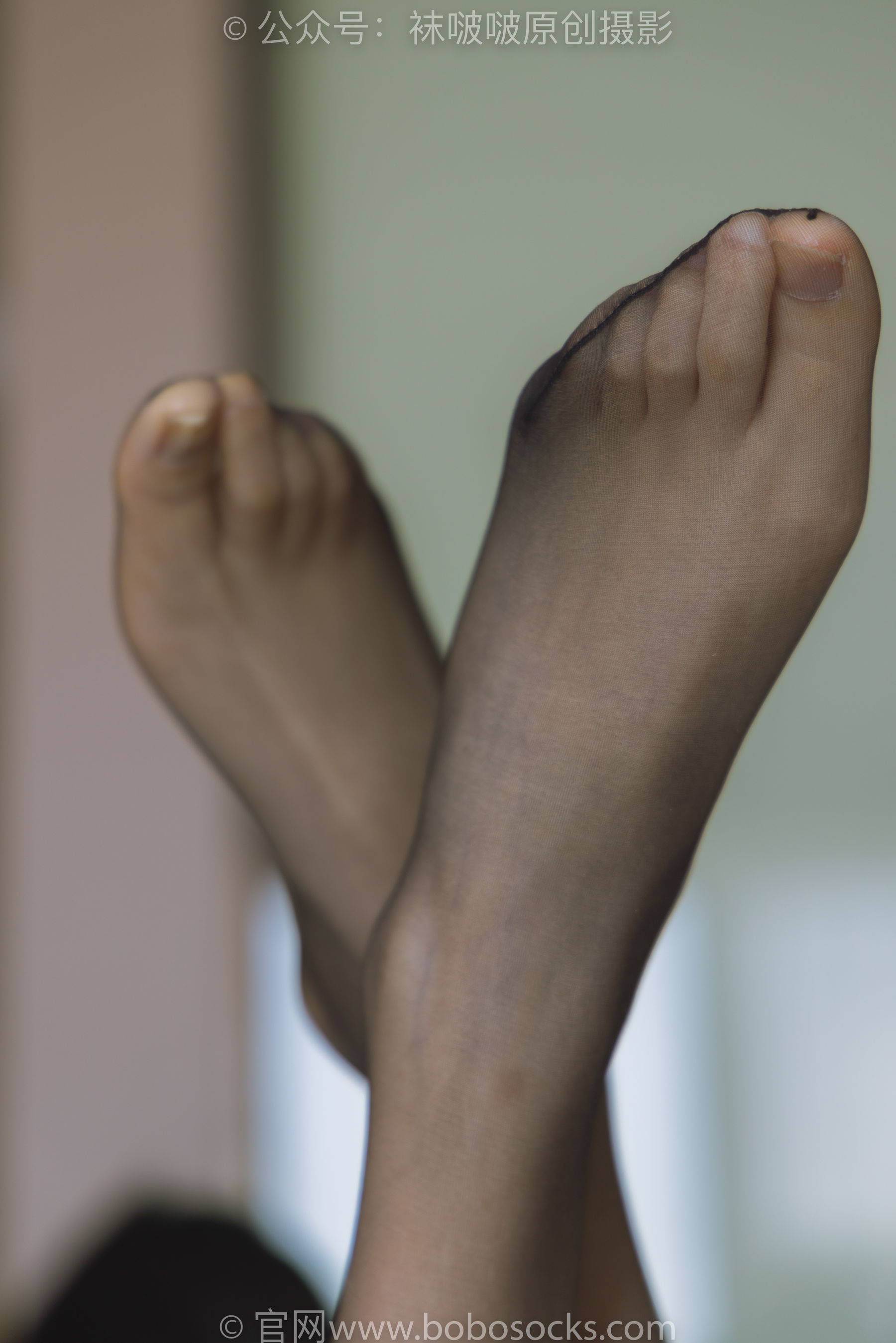 BoBoSocks袜啵啵 No.216 小甜豆-两双高跟鞋、肉丝、油亮黑丝