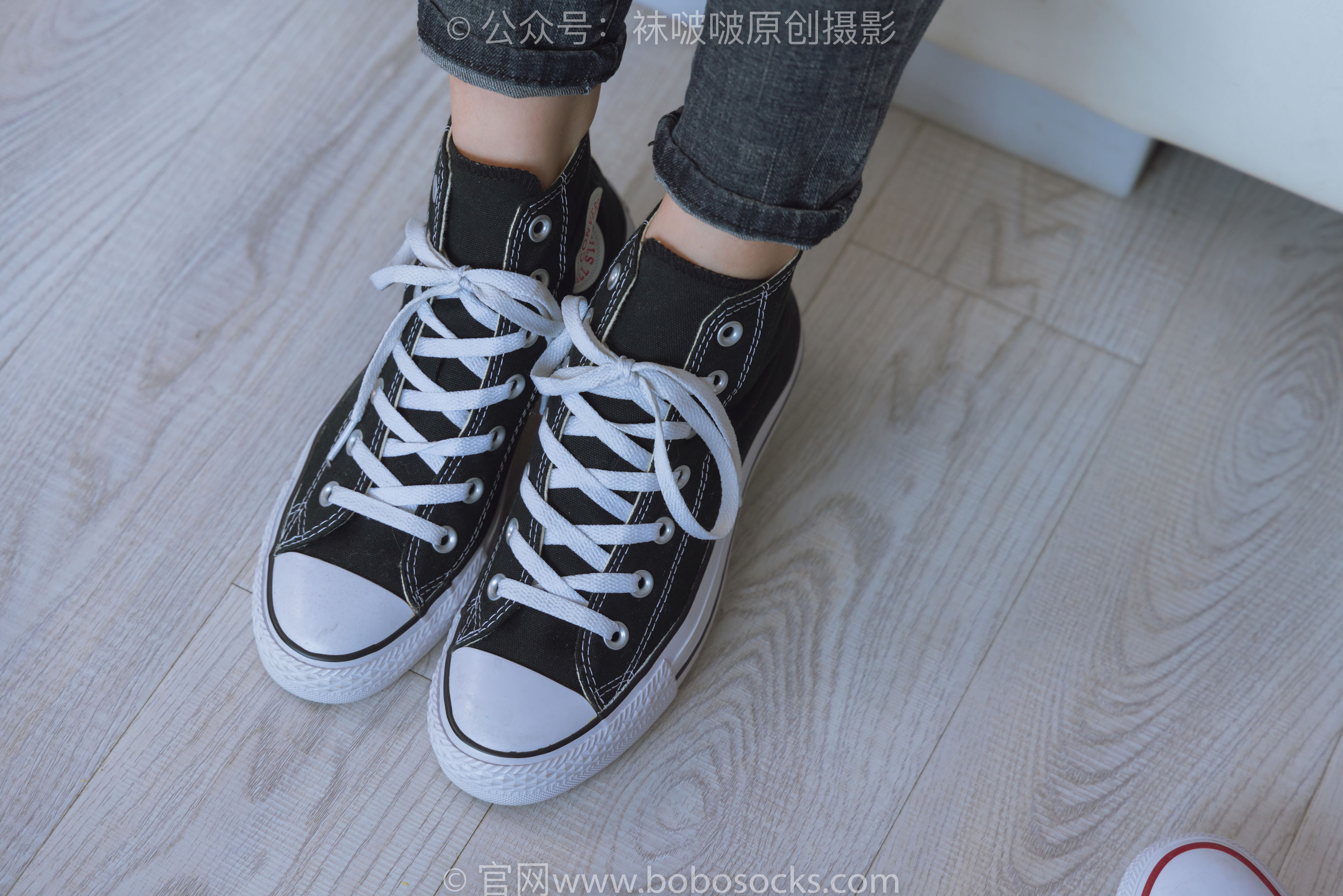 BoBoSocks袜啵啵 No.220 小沫-两双板鞋、短肉丝、裸足