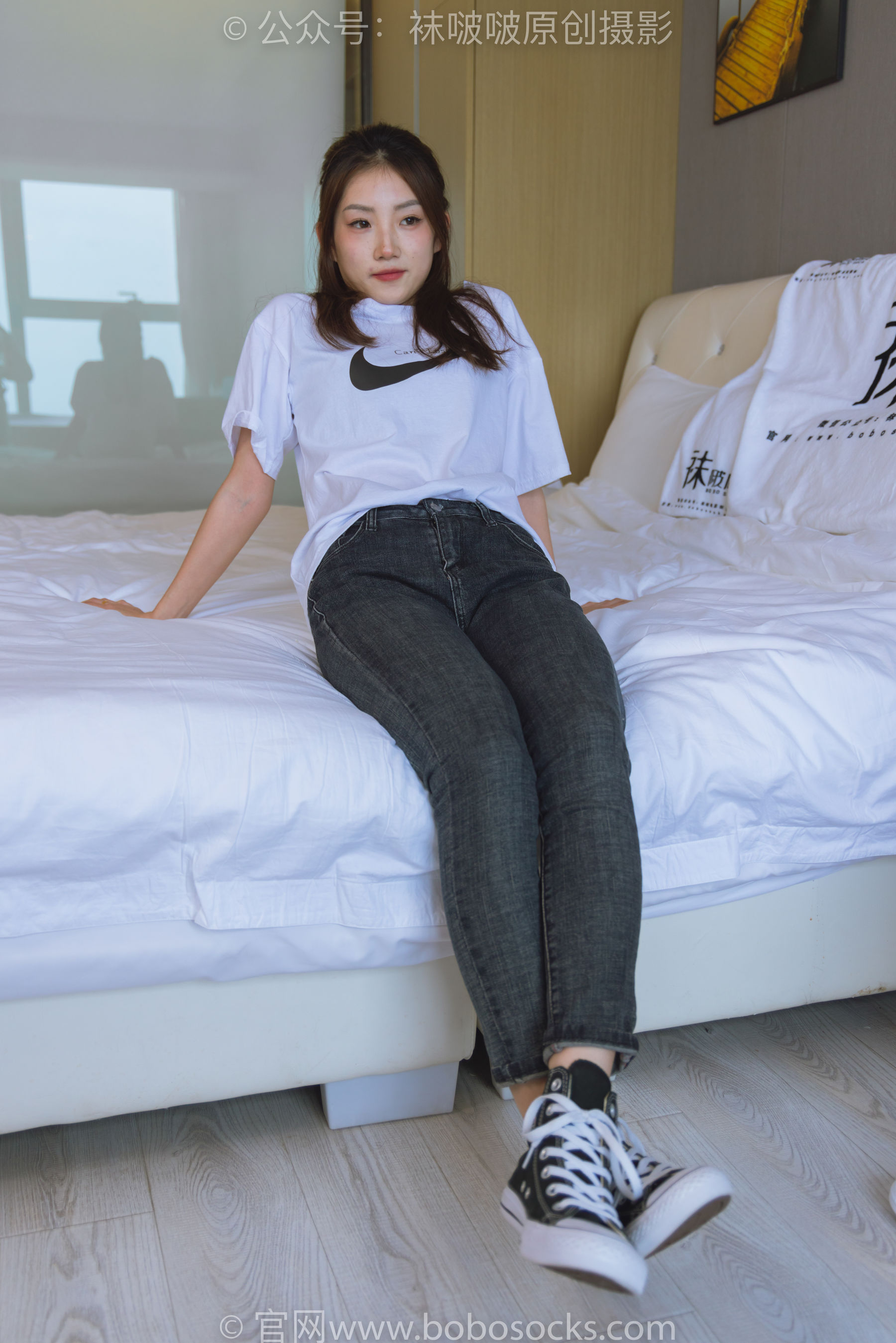 BoBoSocks袜啵啵 No.220 小沫-两双板鞋、短肉丝、裸足