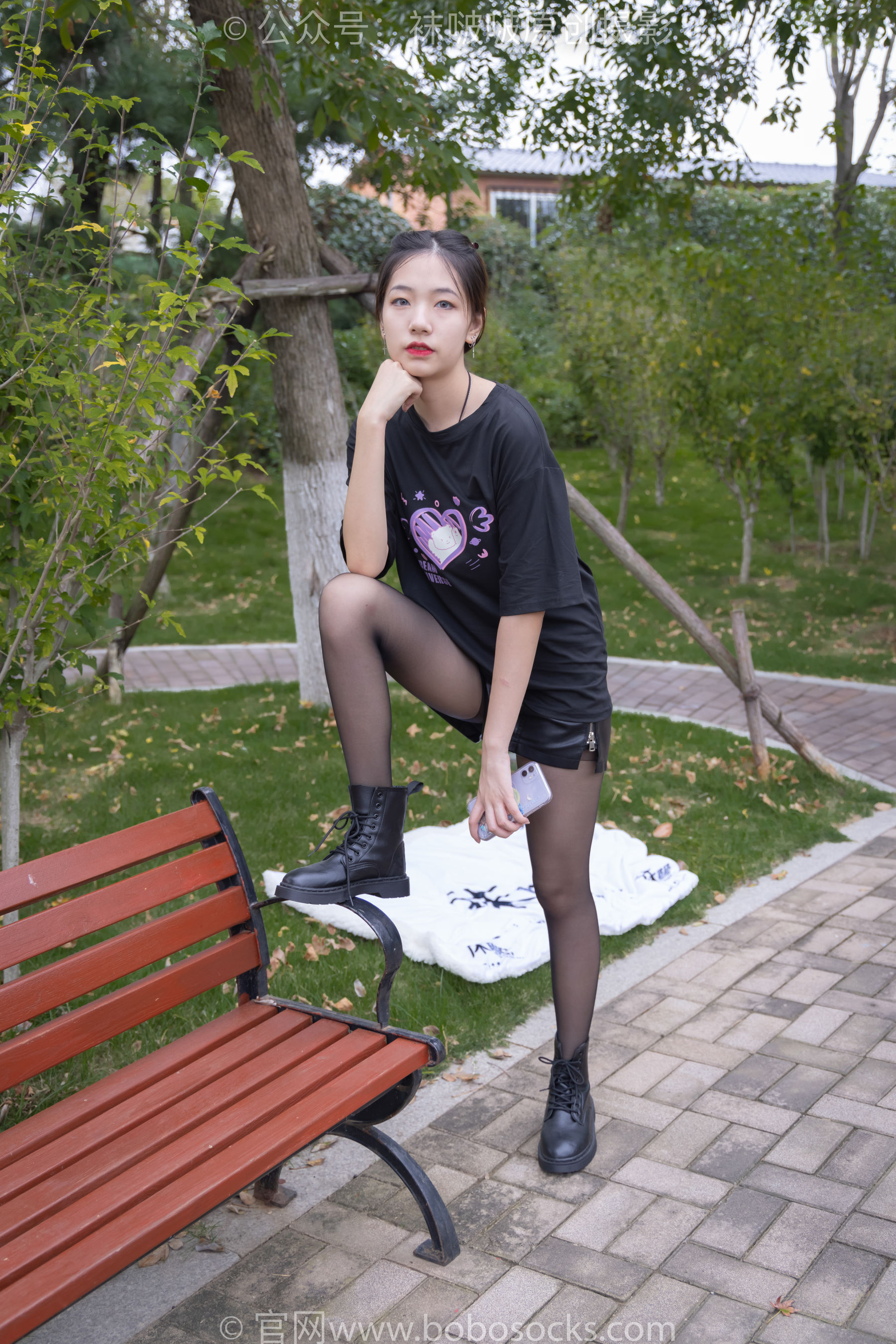 BoBoSocks袜啵啵 No.221 小甜豆-马丁靴、黑丝