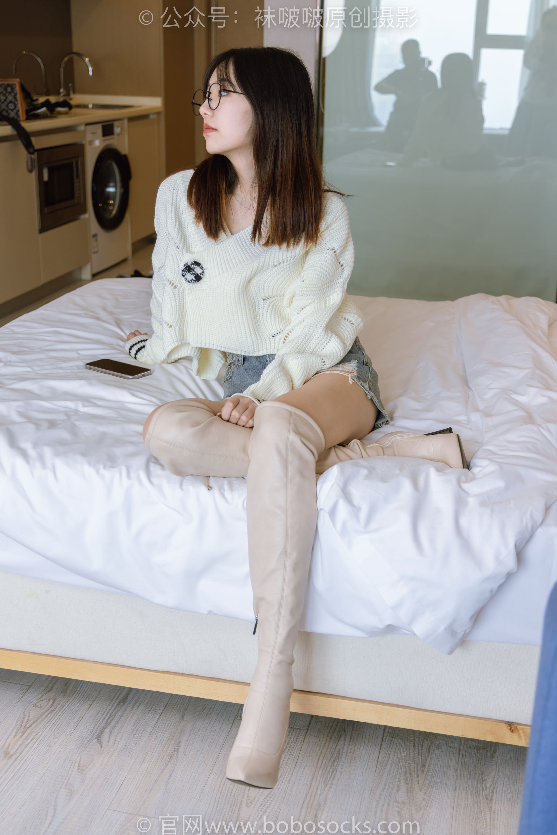 BoBoSocks袜啵啵 No.222 小甜豆-长靴、白棉袜、裸足