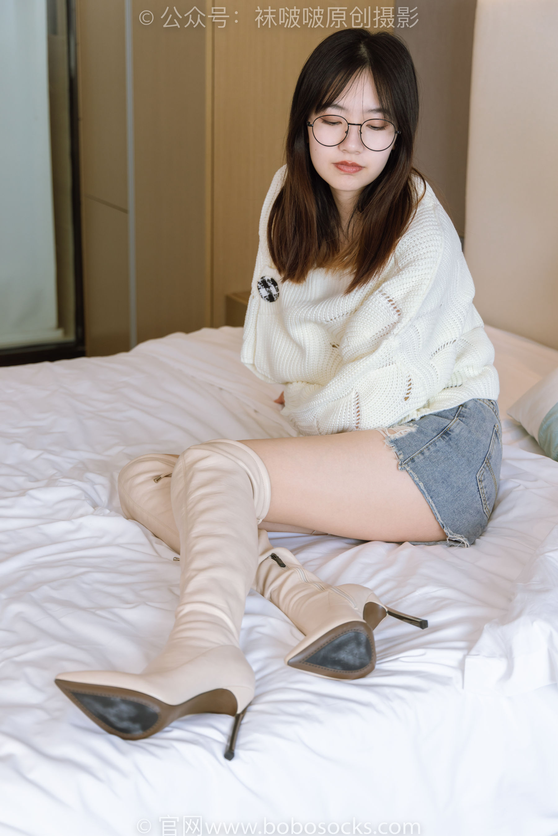 BoBoSocks袜啵啵 No.222 小甜豆-长靴、白棉袜、裸足