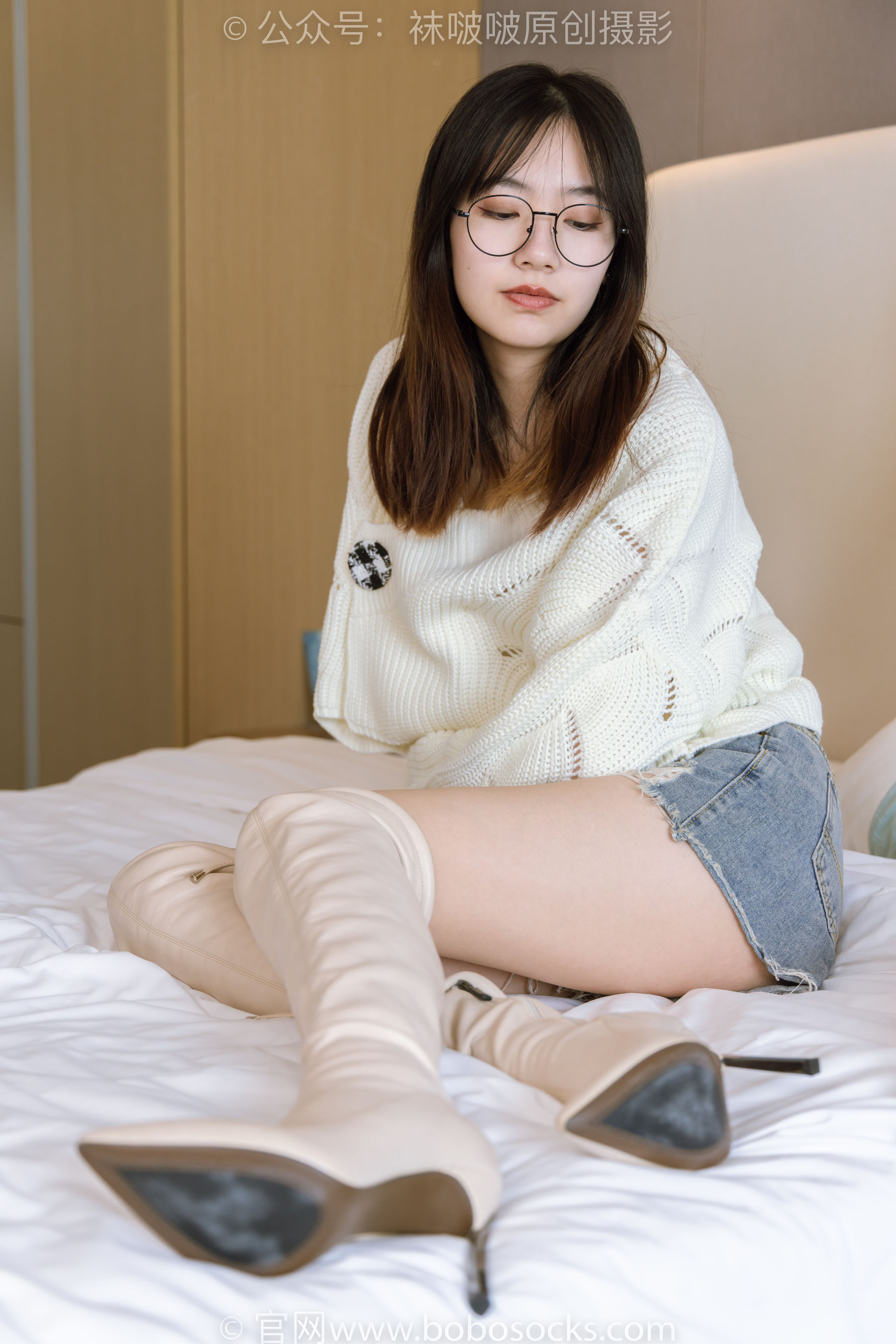 BoBoSocks袜啵啵 No.222 小甜豆-长靴、白棉袜、裸足