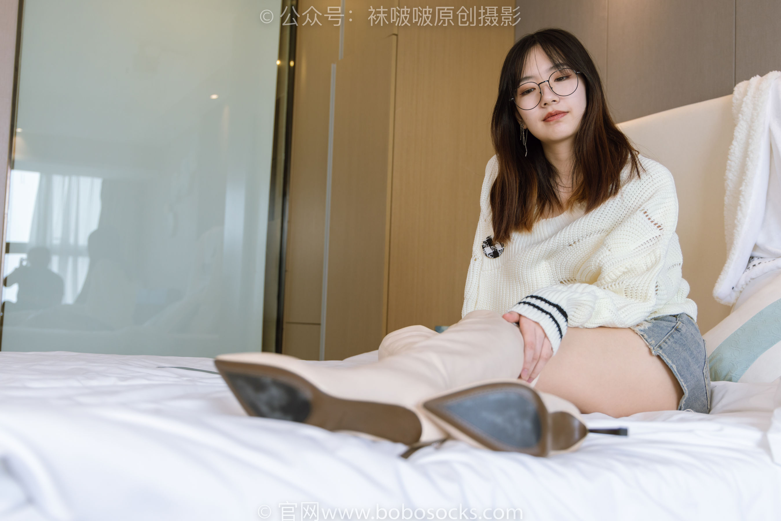 BoBoSocks袜啵啵 No.222 小甜豆-长靴、白棉袜、裸足