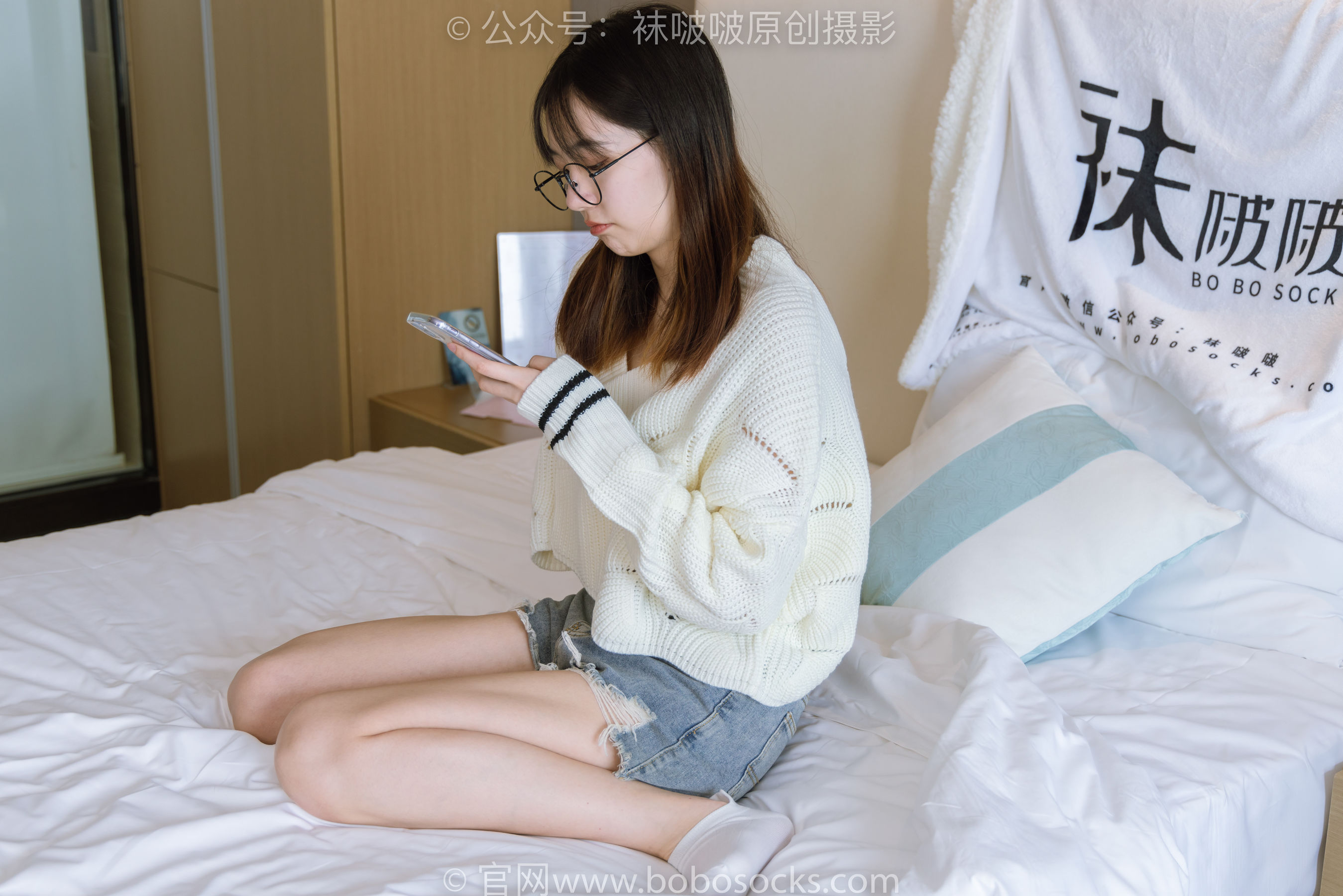 BoBoSocks袜啵啵 No.222 小甜豆-长靴、白棉袜、裸足