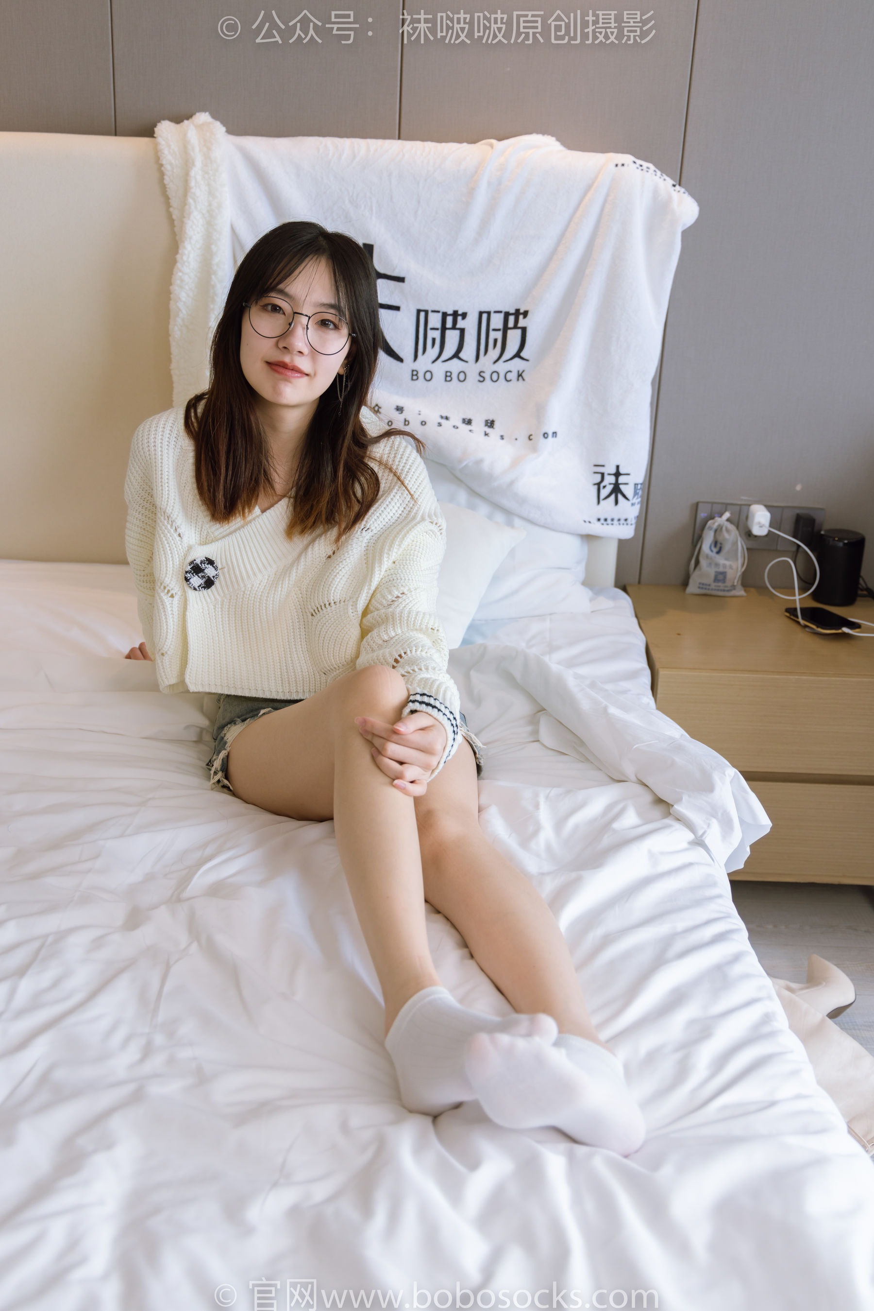 BoBoSocks袜啵啵 No.222 小甜豆-长靴、白棉袜、裸足