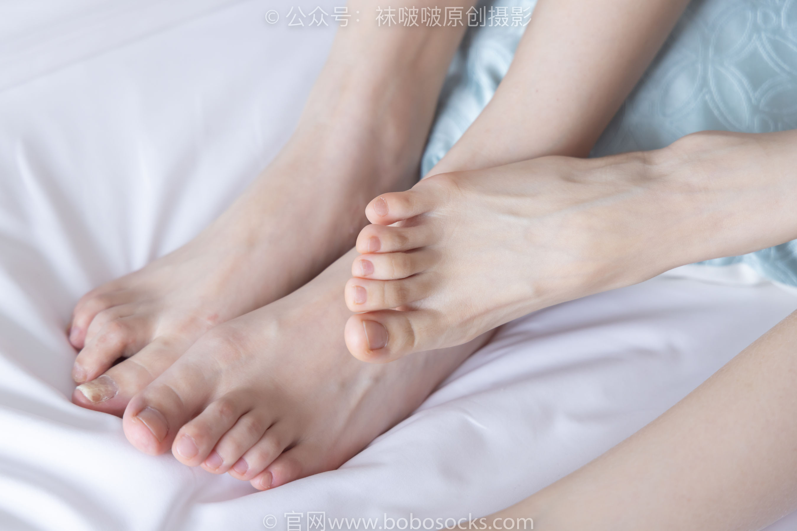BoBoSocks袜啵啵 No.224 小甜豆稚予-高跟鞋、咖啡色丝袜、裸足、ol制服