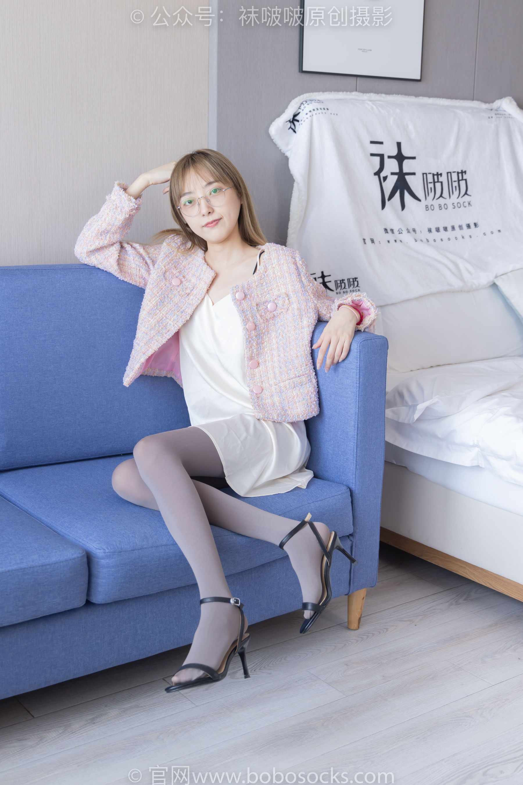 BoBoSocks袜啵啵 No.225 稚予-两双高跟鞋、厚灰丝