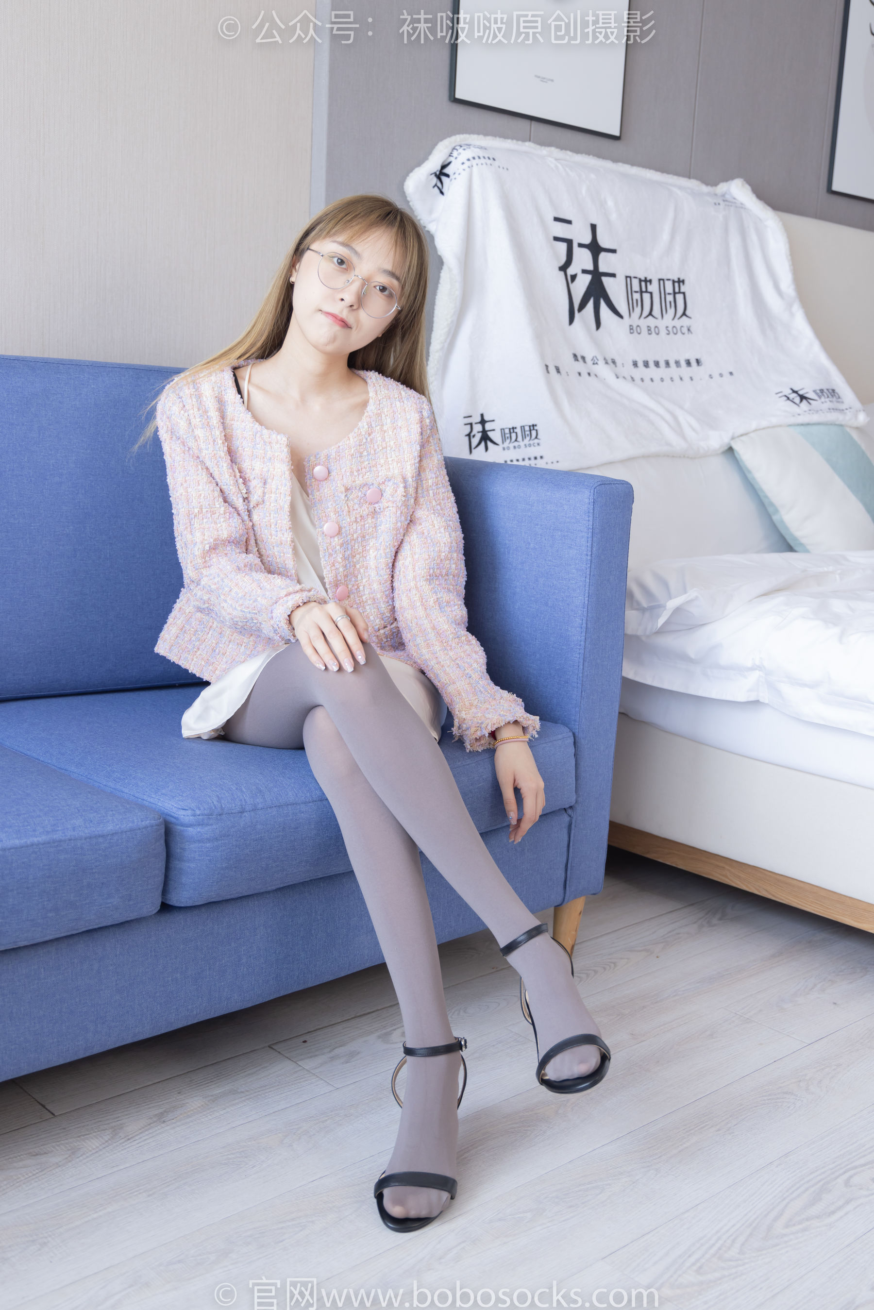 BoBoSocks袜啵啵 No.225 稚予-两双高跟鞋、厚灰丝