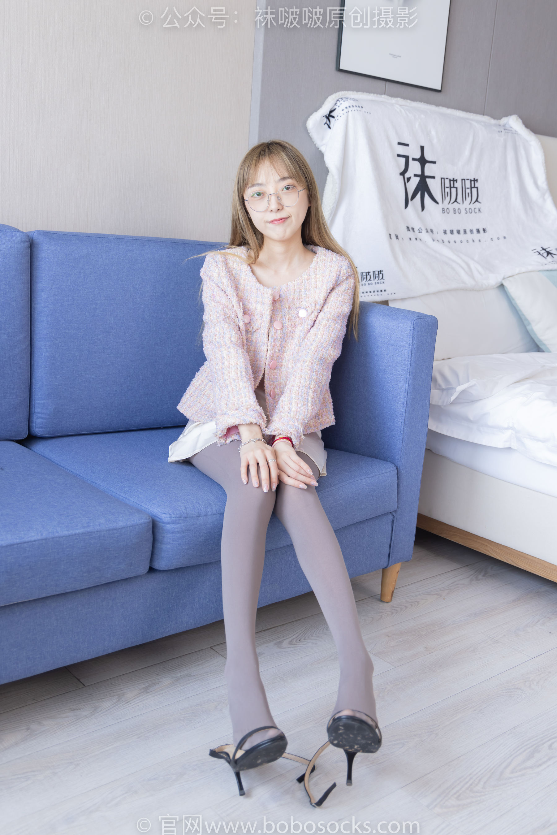BoBoSocks袜啵啵 No.225 稚予-两双高跟鞋、厚灰丝