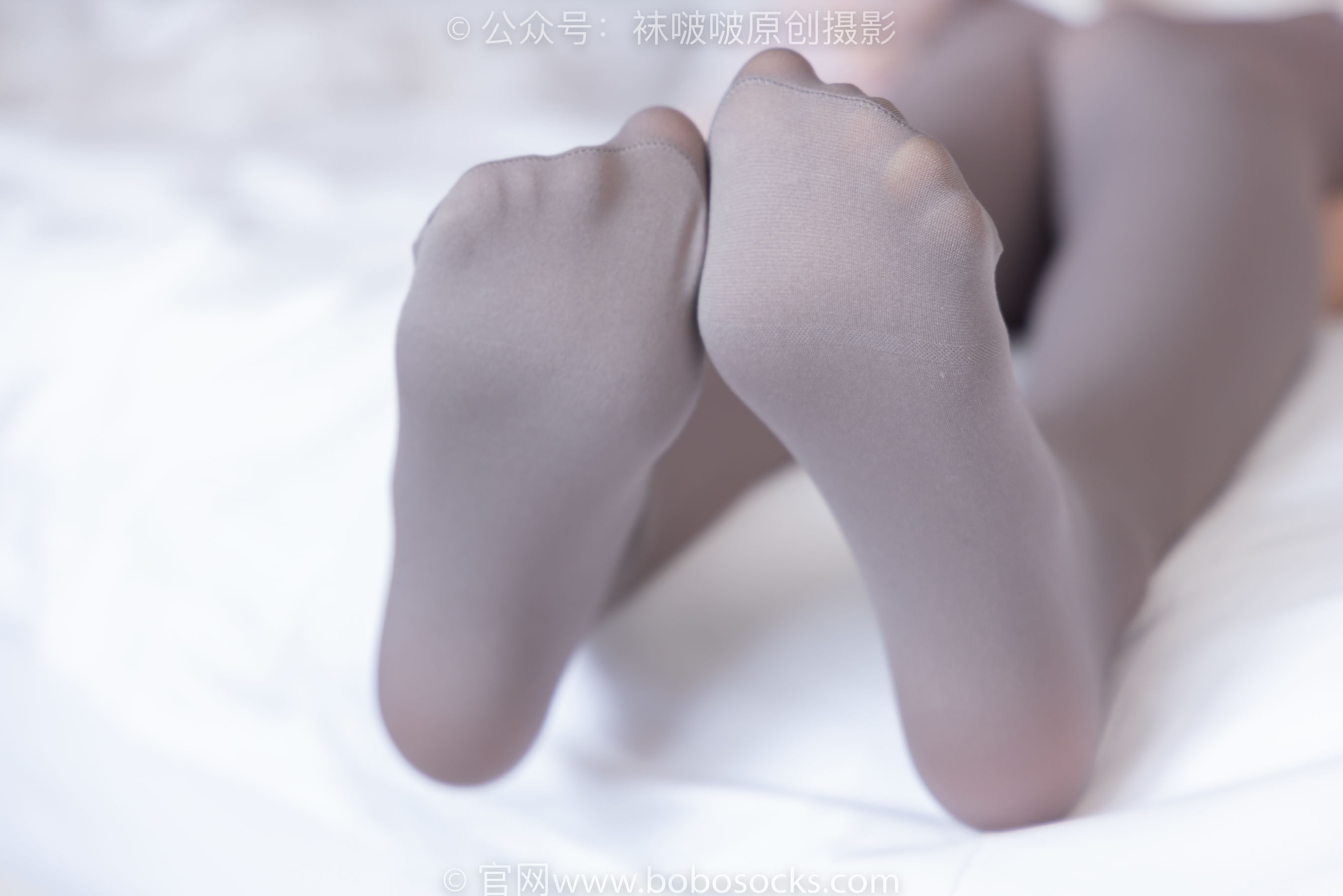 BoBoSocks袜啵啵 No.225 稚予-两双高跟鞋、厚灰丝